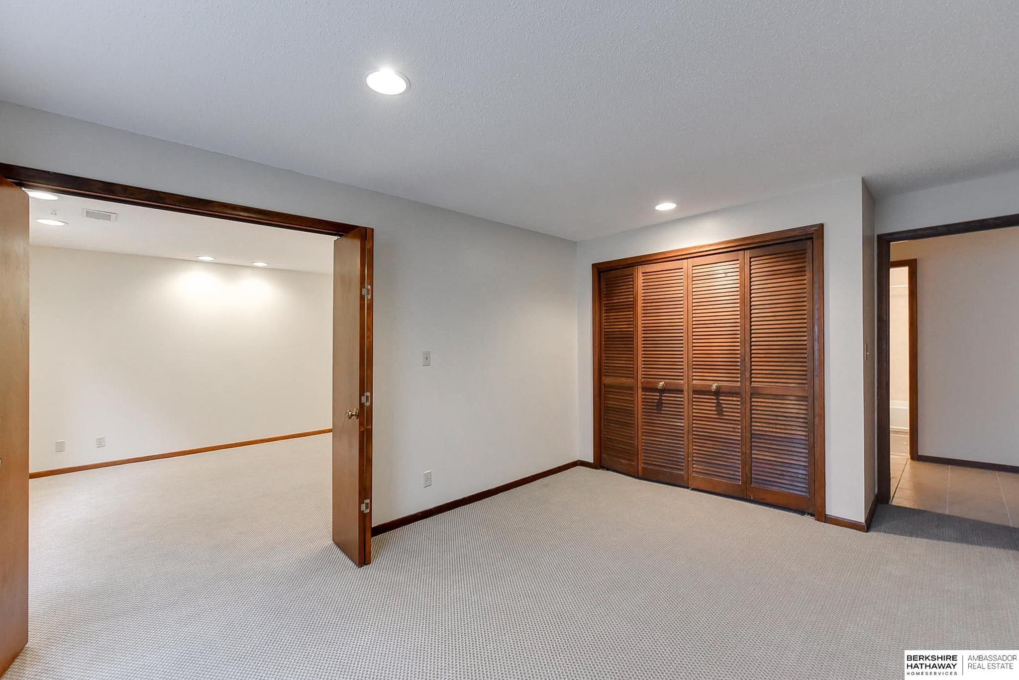 101 N 69th Street #28, Omaha, Nebraska image 17