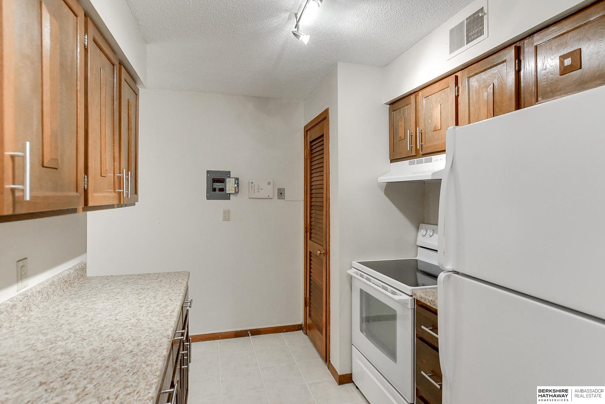 101 N 69th Street #28, Omaha, Nebraska image 9