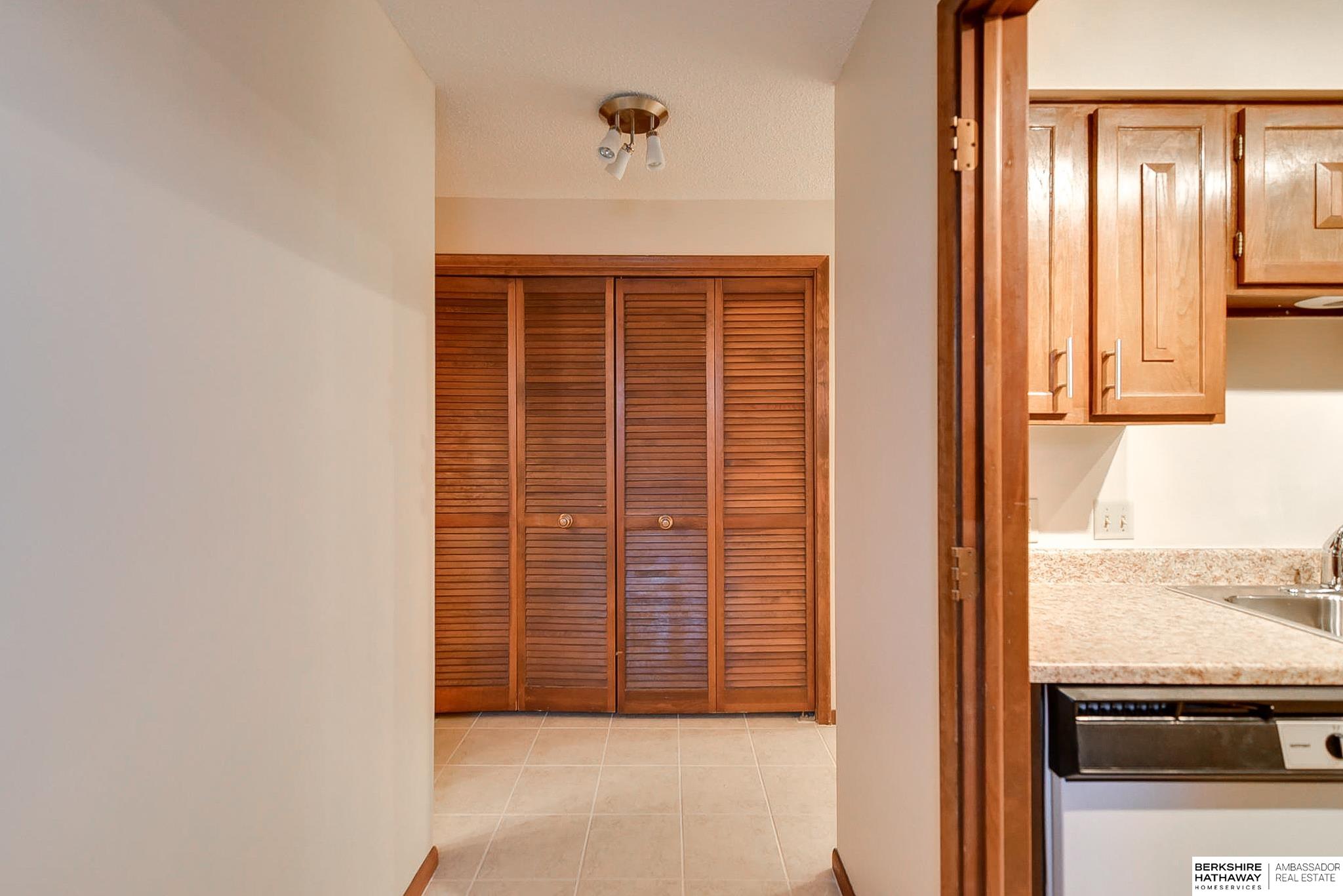101 N 69th Street #28, Omaha, Nebraska image 10