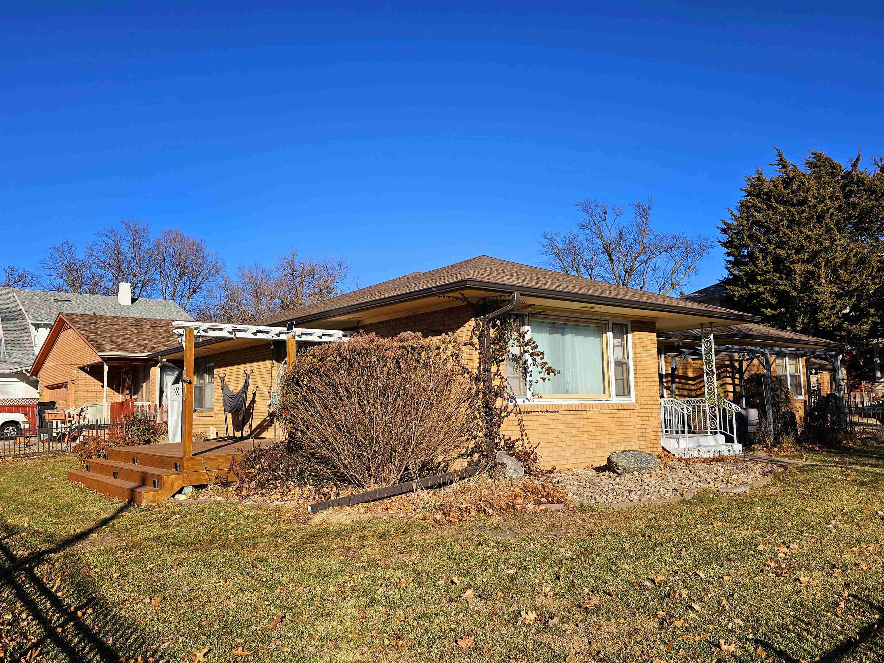 420 W 10th Street, Hastings, Nebraska image 2