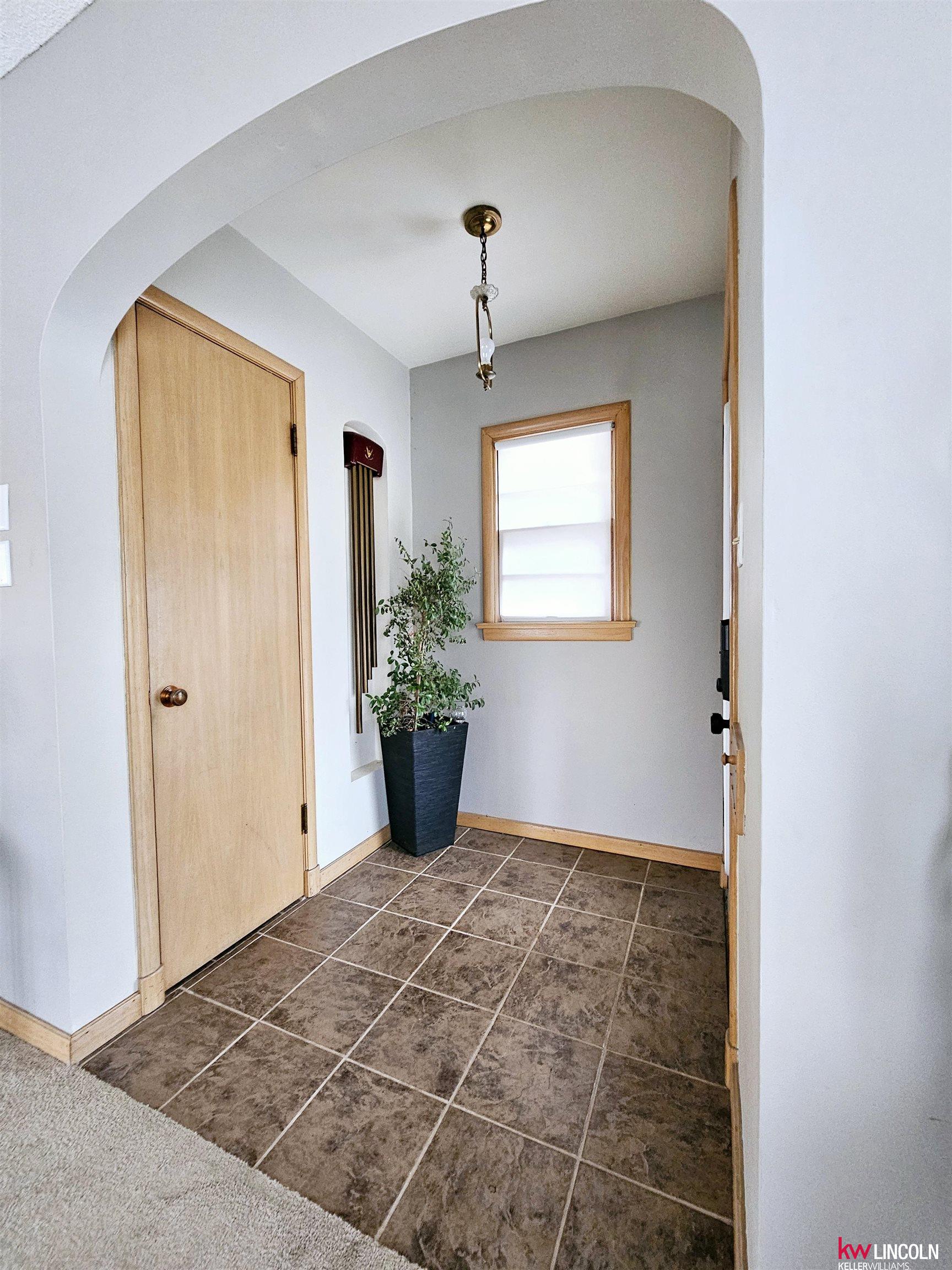 420 W 10th Street, Hastings, Nebraska image 3