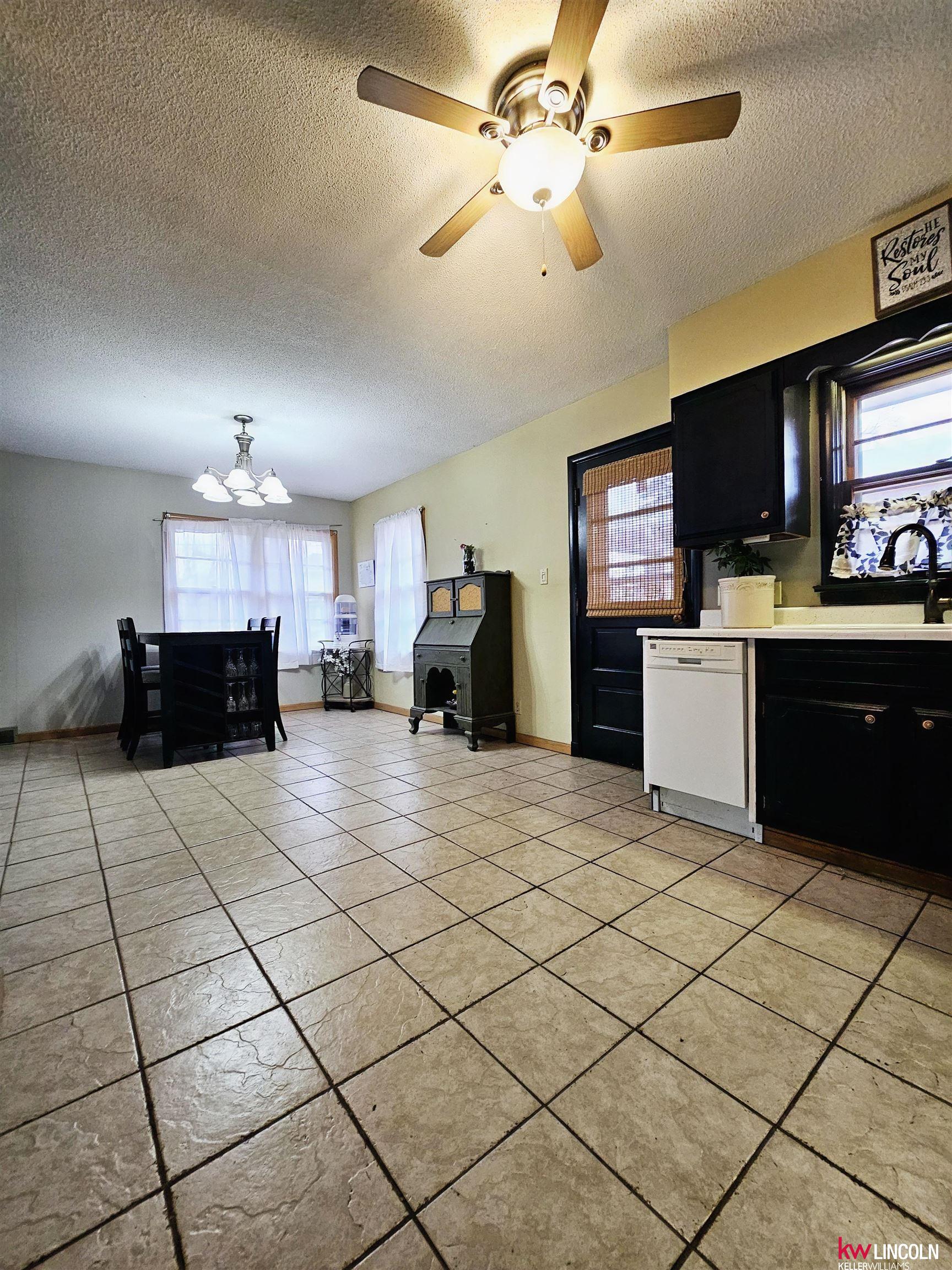 420 W 10th Street, Hastings, Nebraska image 8