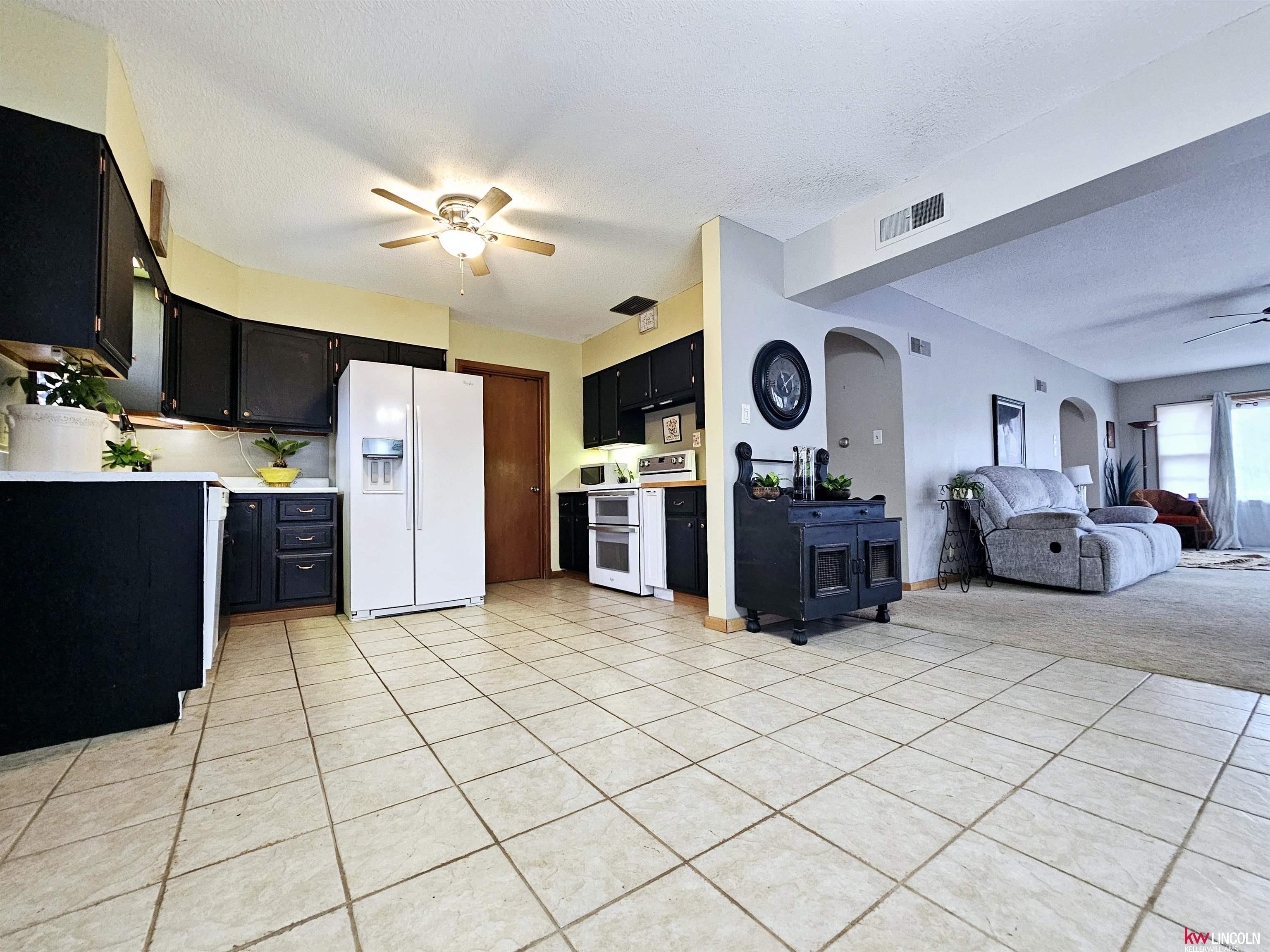 420 W 10th Street, Hastings, Nebraska image 9
