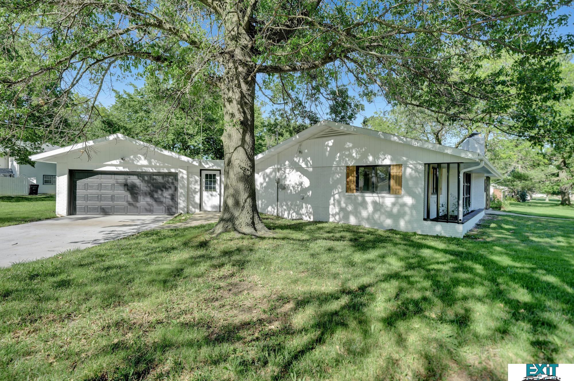 206 Florence Avenue, Beatrice, Nebraska image 3