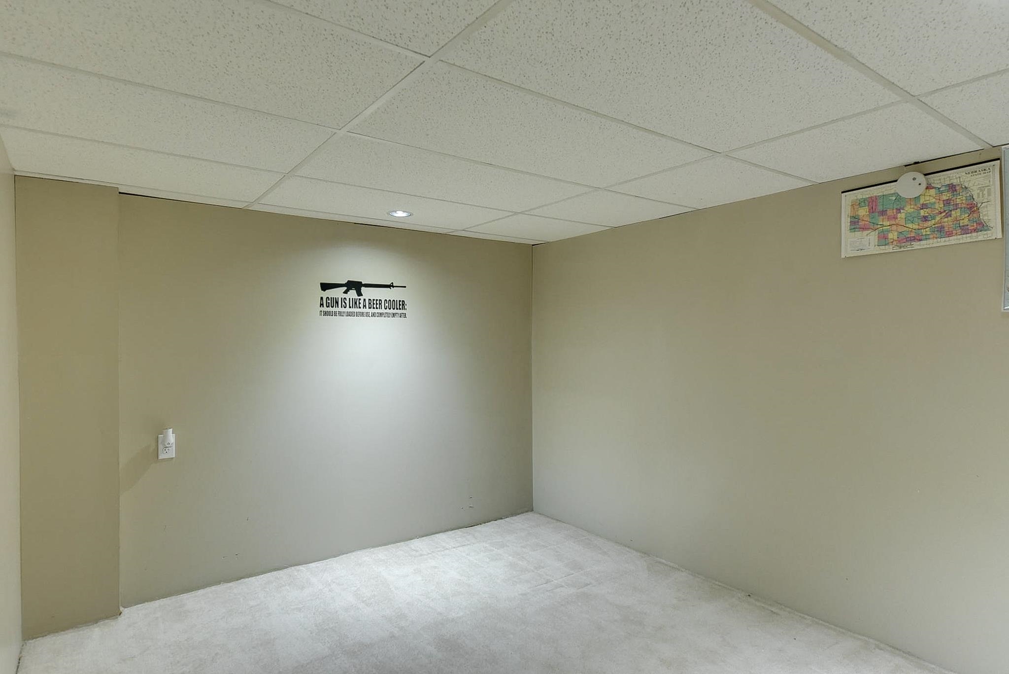2039 Fairacres Drive, Fremont, Nebraska image 27