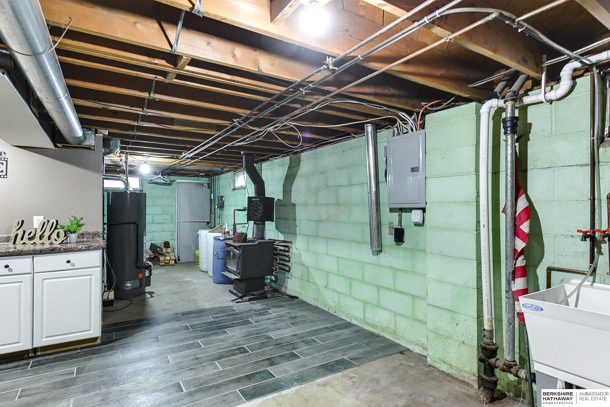 2039 Fairacres Drive, Fremont, Nebraska image 30
