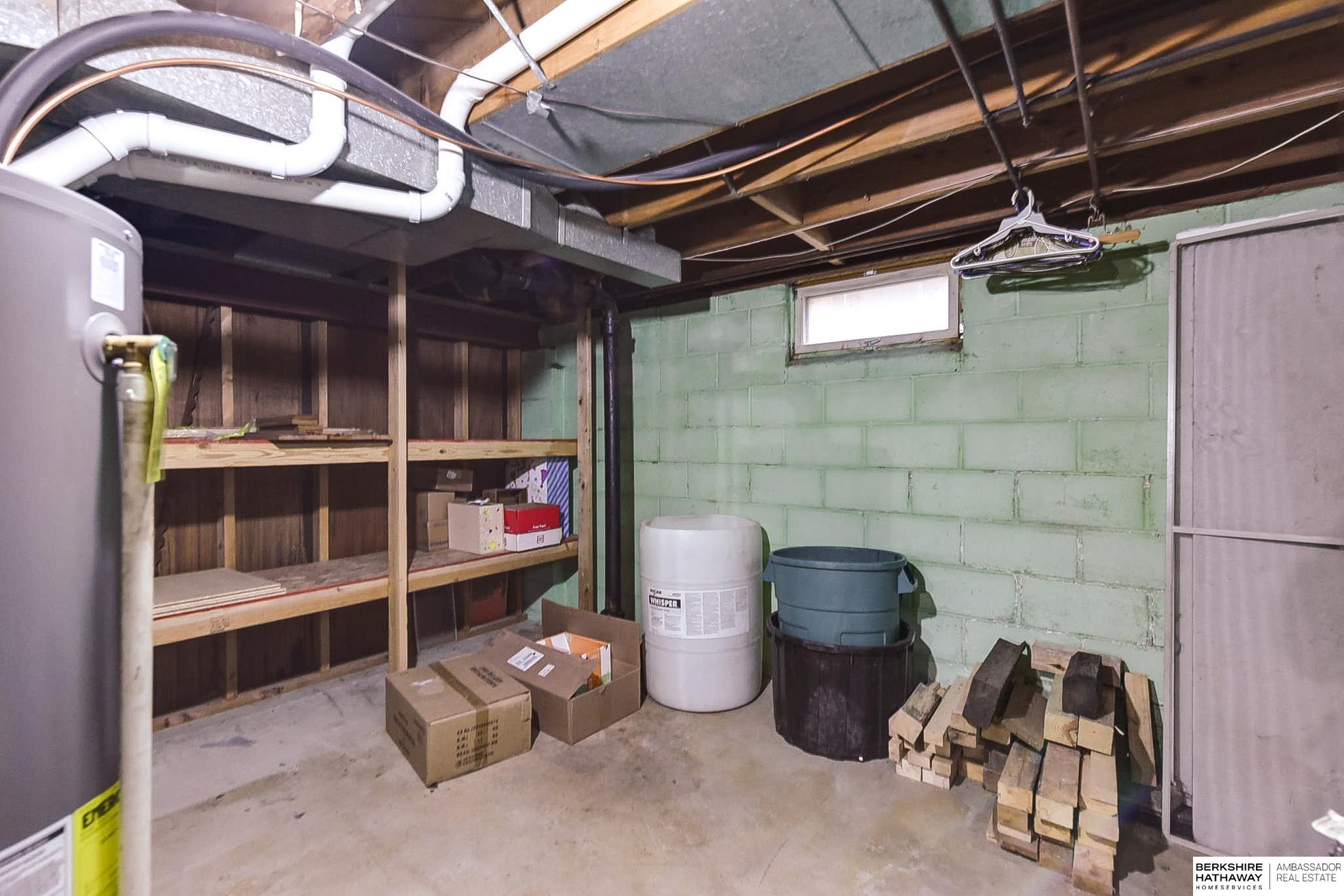 2039 Fairacres Drive, Fremont, Nebraska image 32