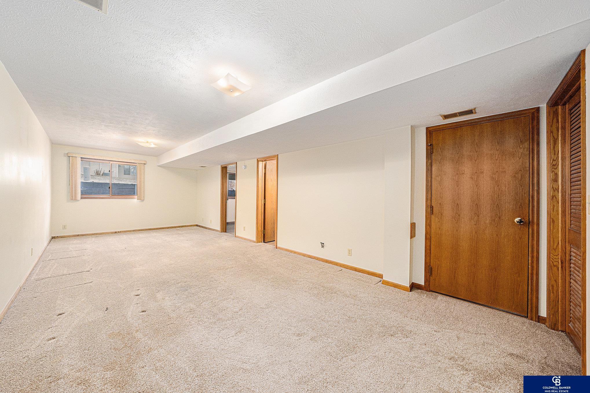 5556 Shirley Street, Omaha, Nebraska image 14