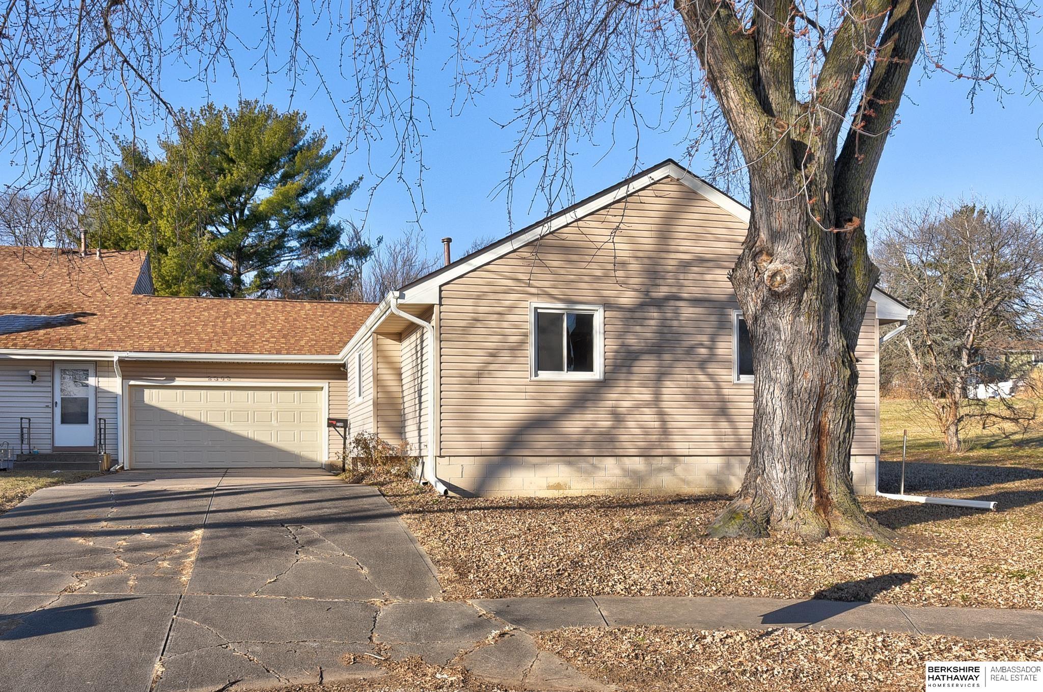 2348 N 120 Avenue Circle, Omaha, Nebraska image 2