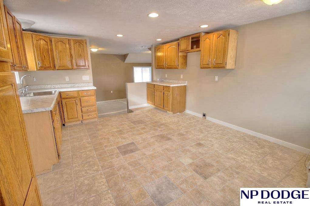 24133 Crown Point Avenue, Valley, Nebraska image 12