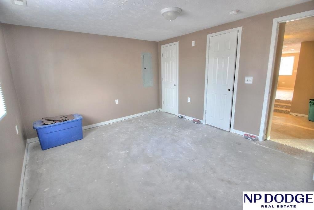 24133 Crown Point Avenue, Valley, Nebraska image 15