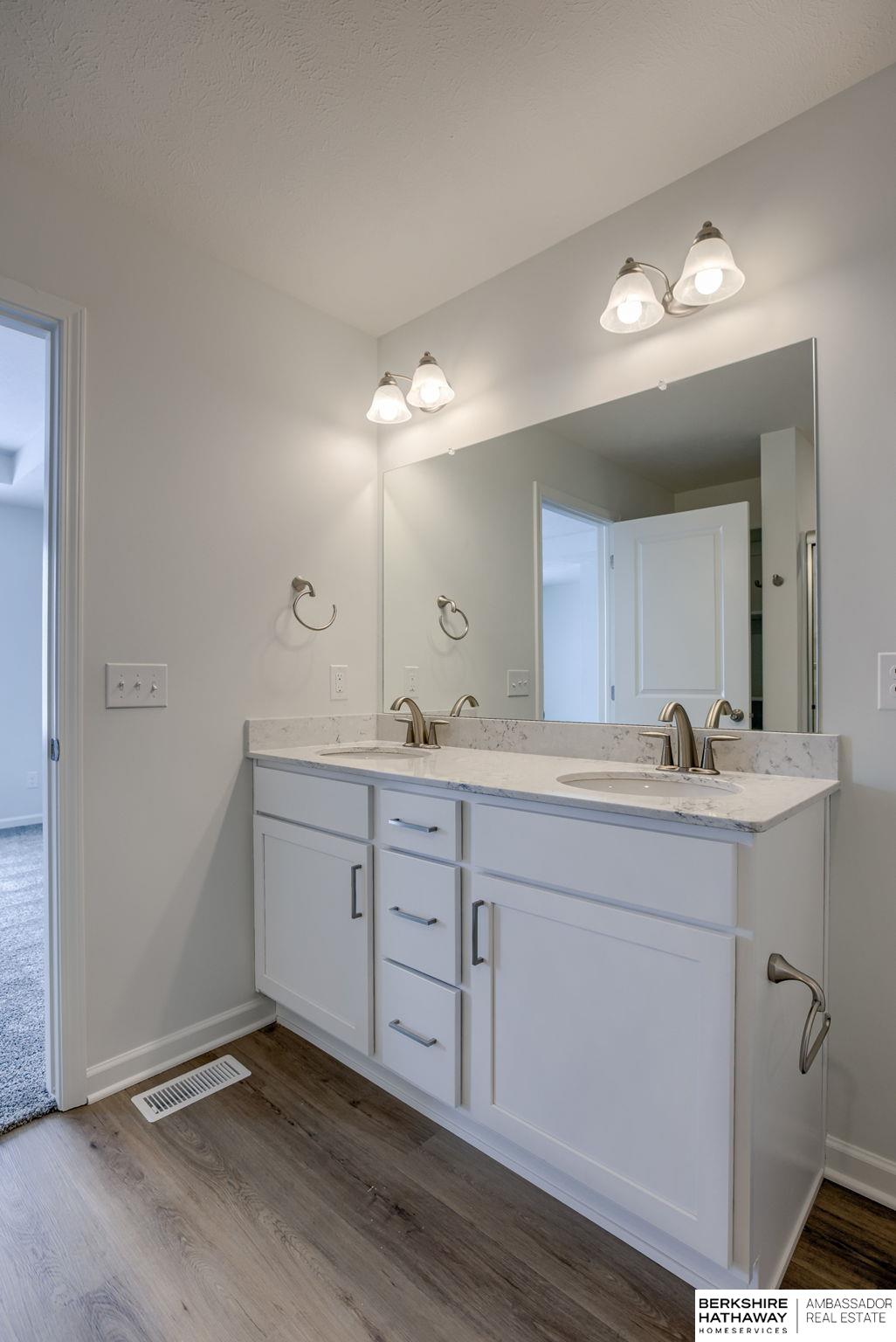 2135 N Aaron Way, Fremont, Nebraska image 17