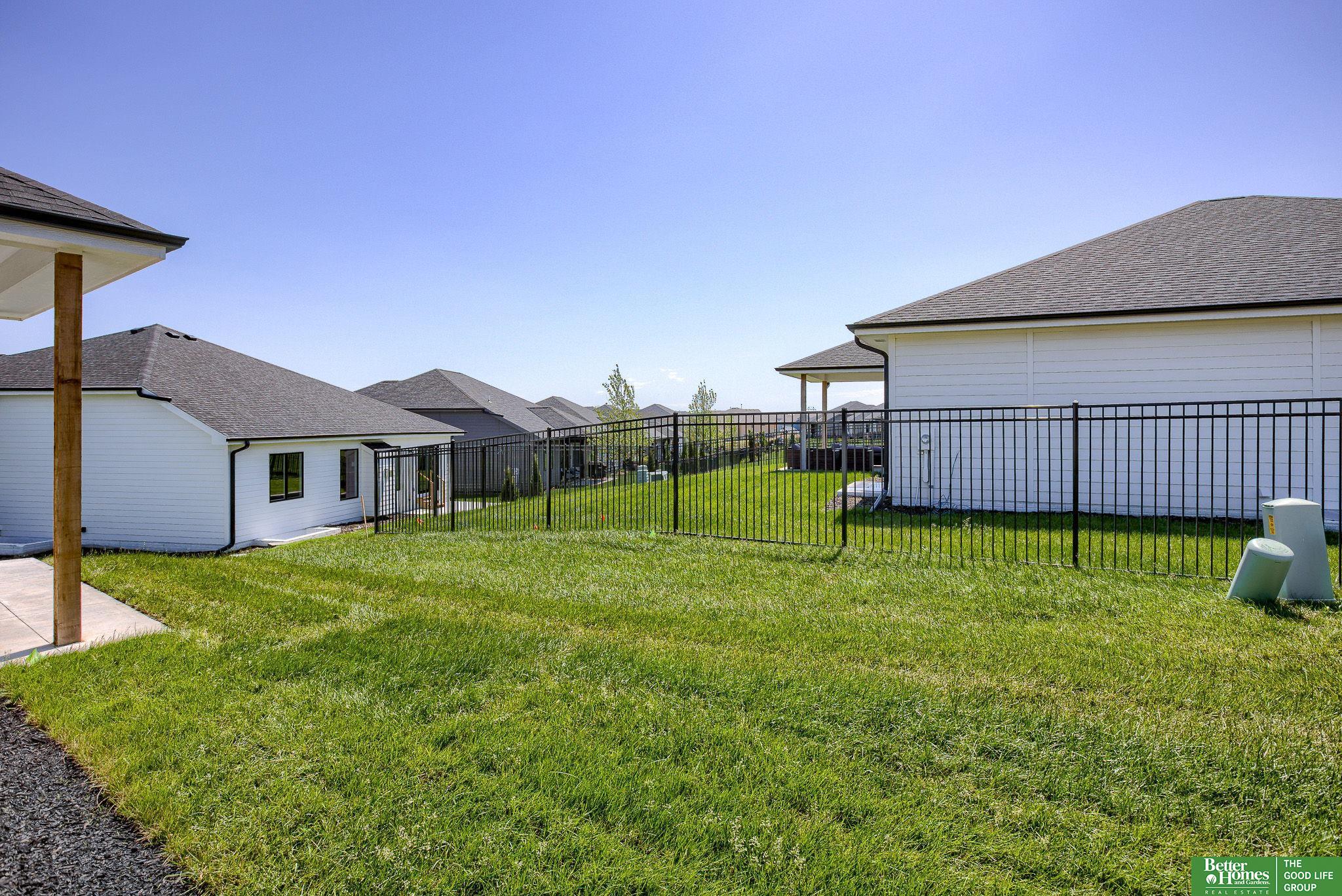 20915 Sandstone Lane, Gretna, Nebraska image 35