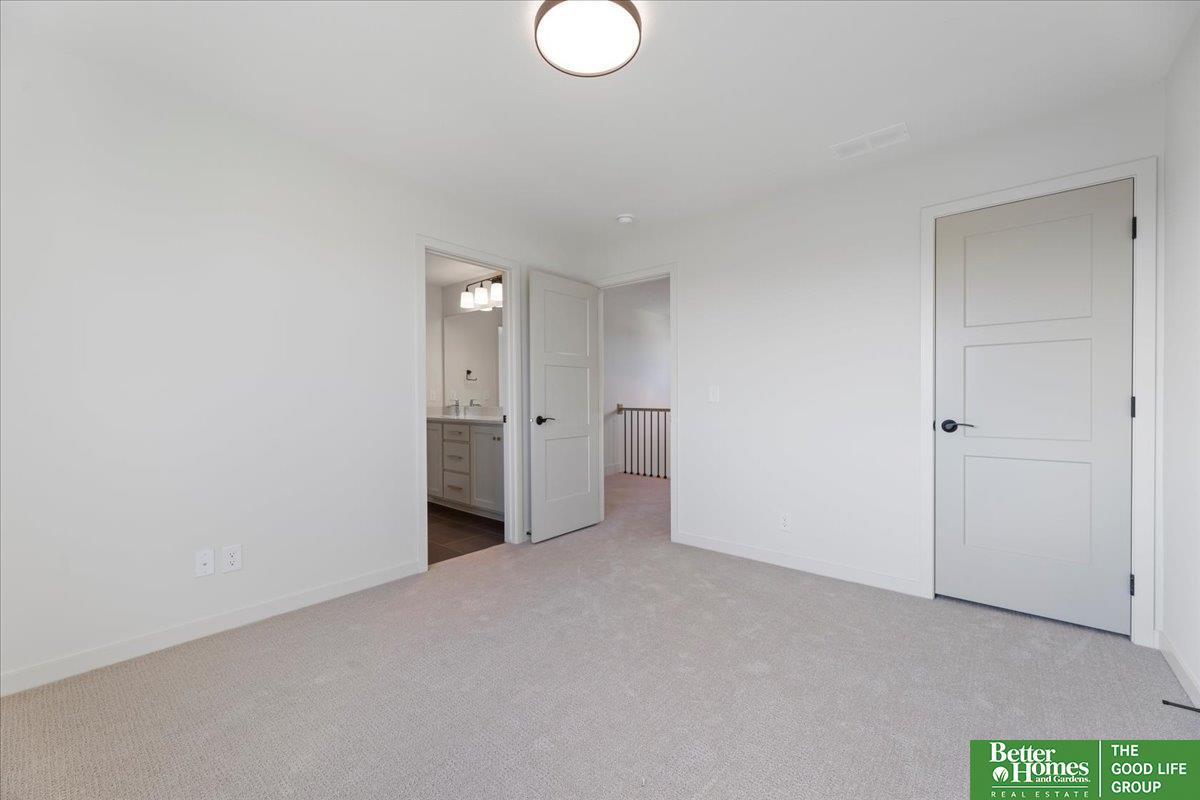 4534 S 203 Street, Omaha, Nebraska image 37
