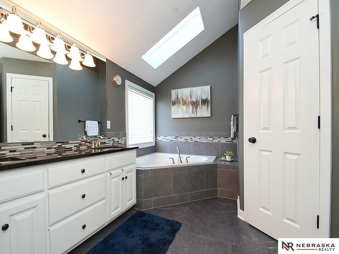 16524 Willow Street, Omaha, Nebraska image 21