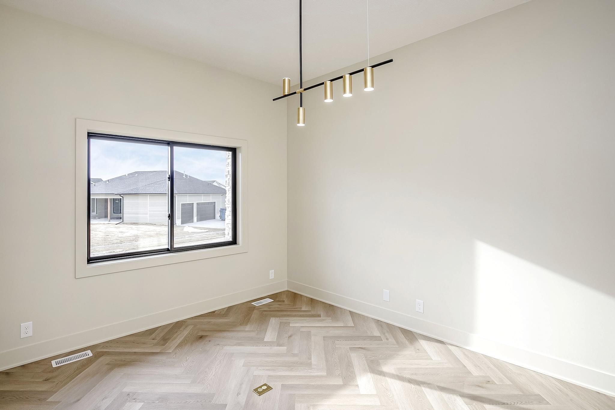 5925 N 157th Avenue, Omaha, Nebraska image 2
