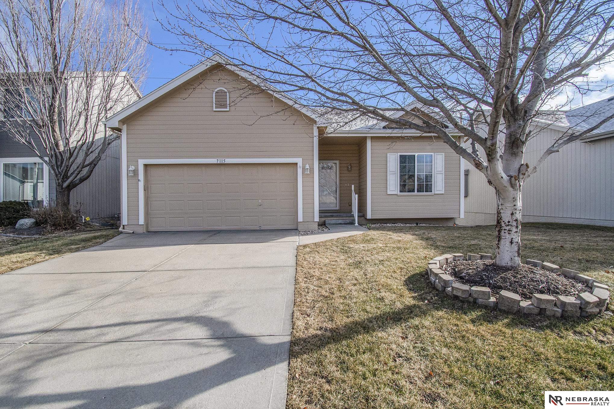 7115 S 180th Avenue, Omaha, Nebraska image 1