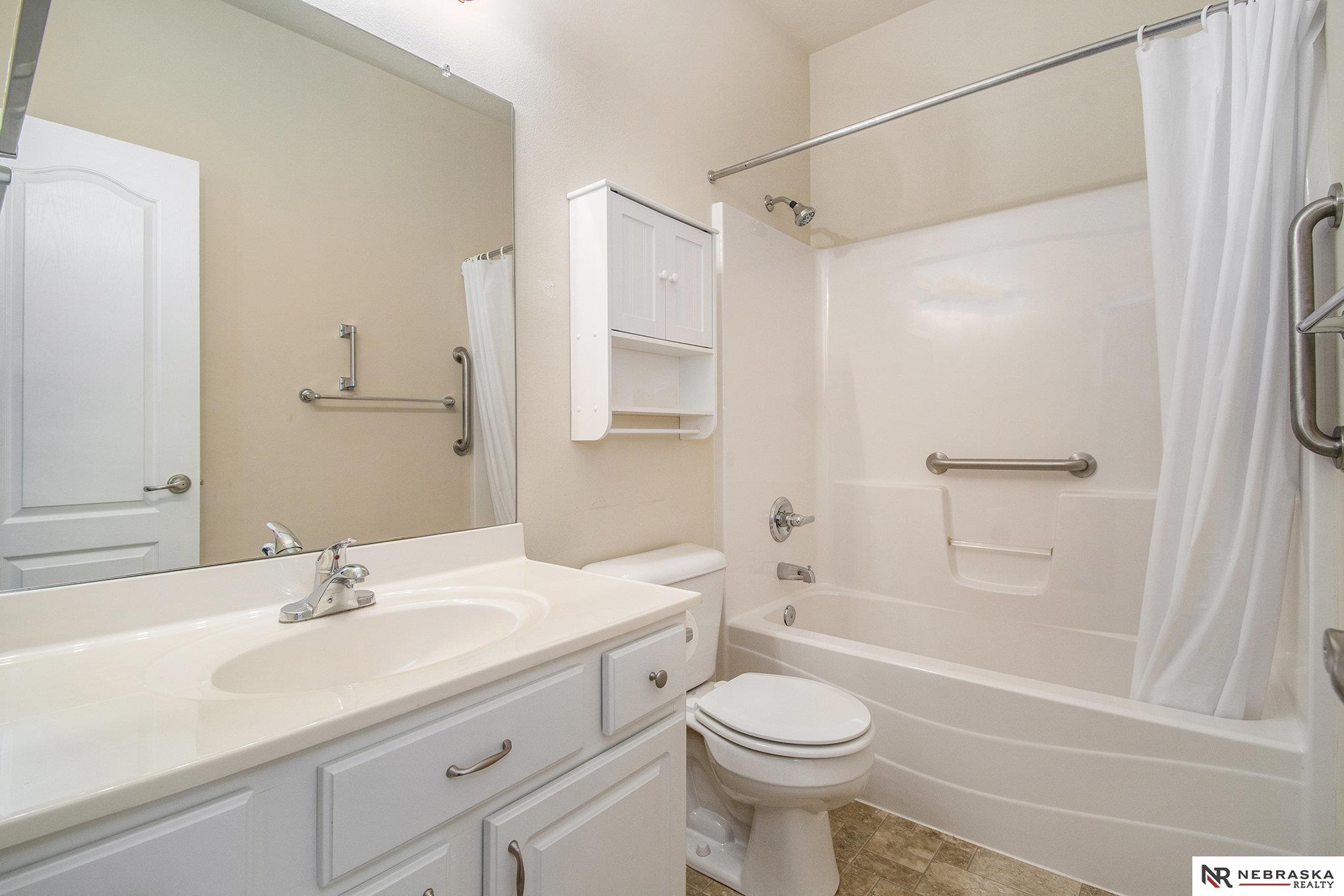 7115 S 180th Avenue, Omaha, Nebraska image 17