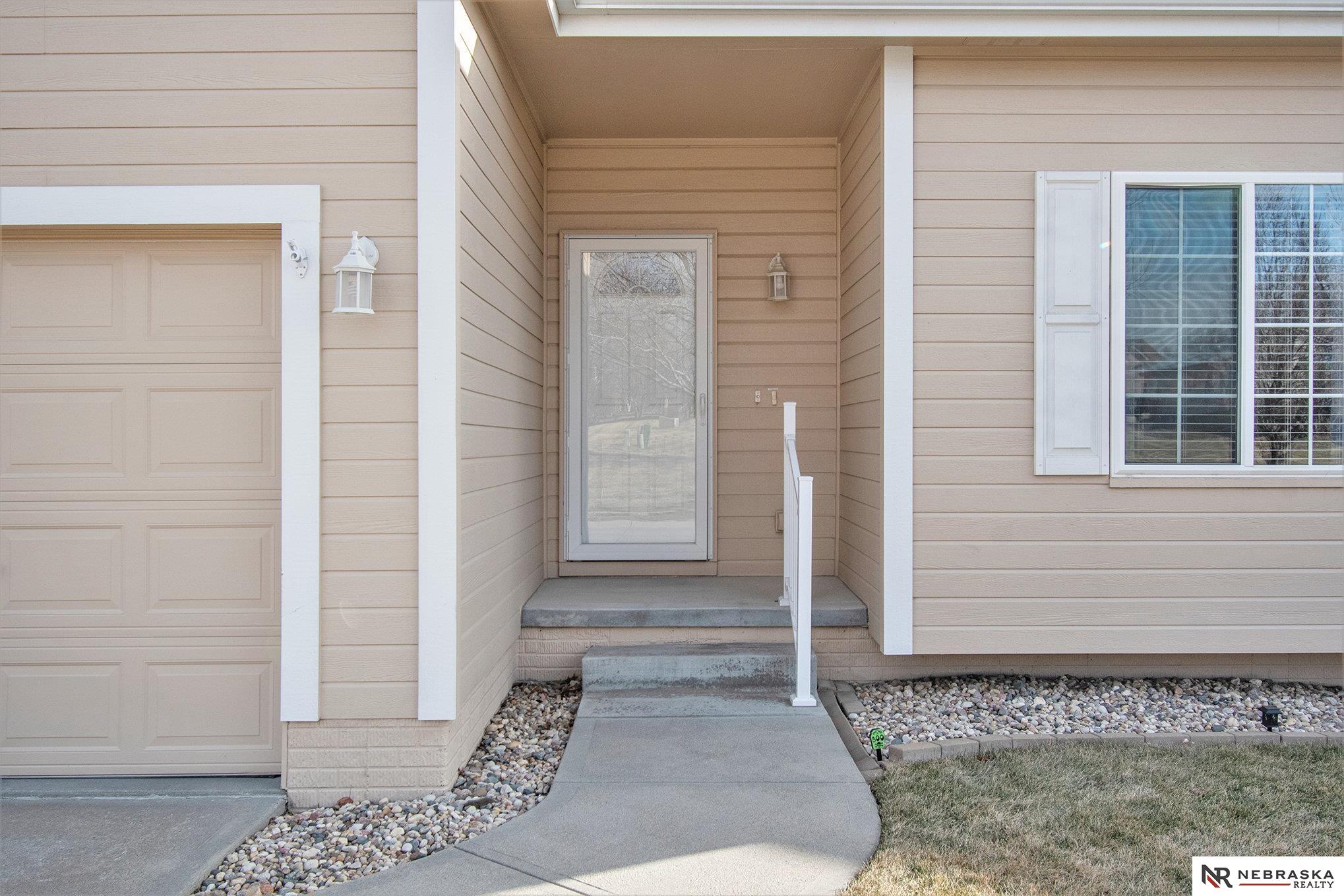 7115 S 180th Avenue, Omaha, Nebraska image 3