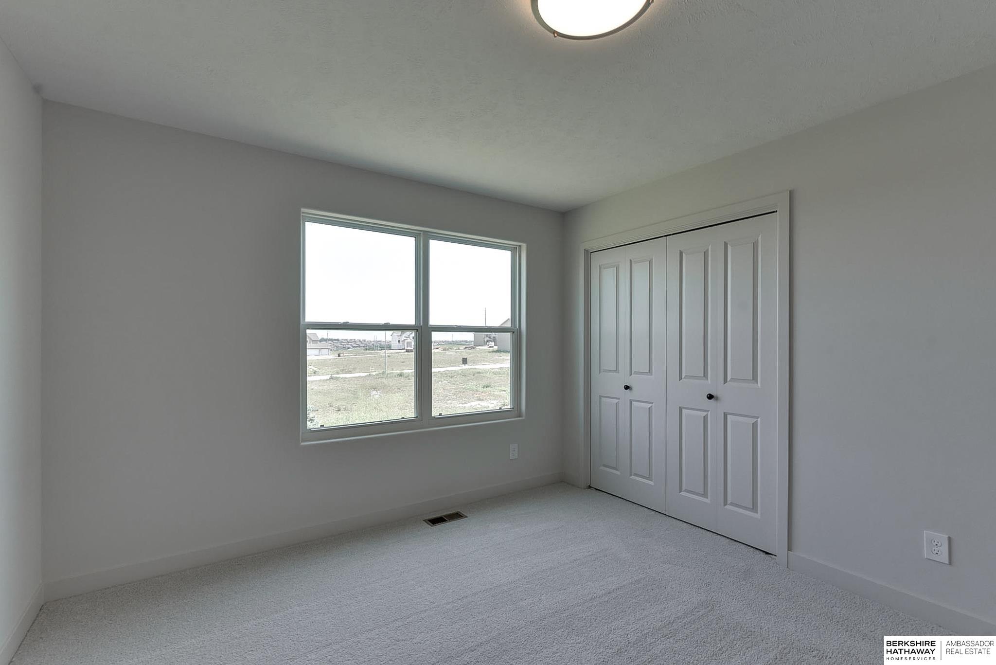 5513 N 191st Street, Elkhorn, Nebraska image 50
