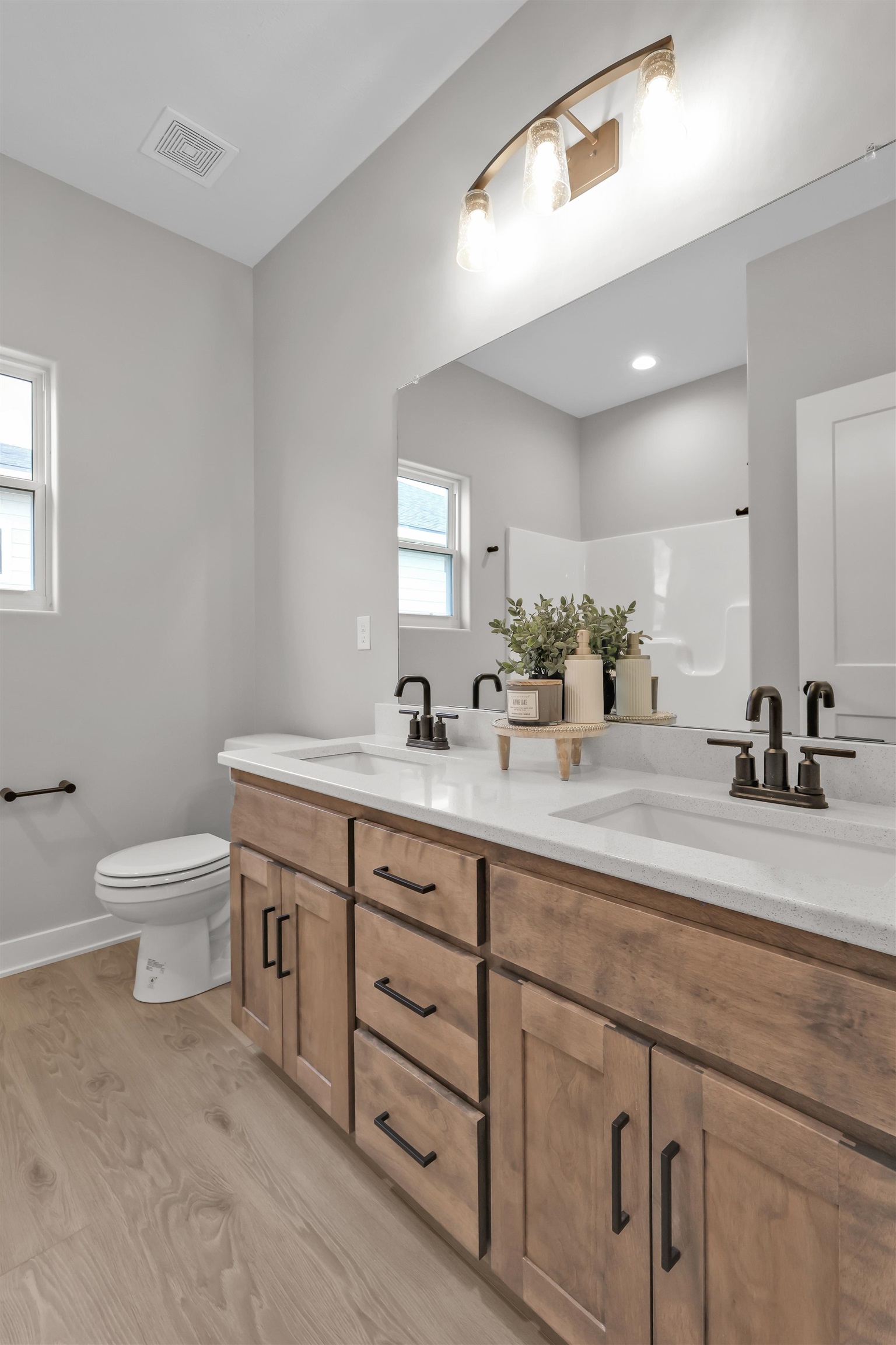 5909 N 209th Street, Elkhorn, Nebraska image 32