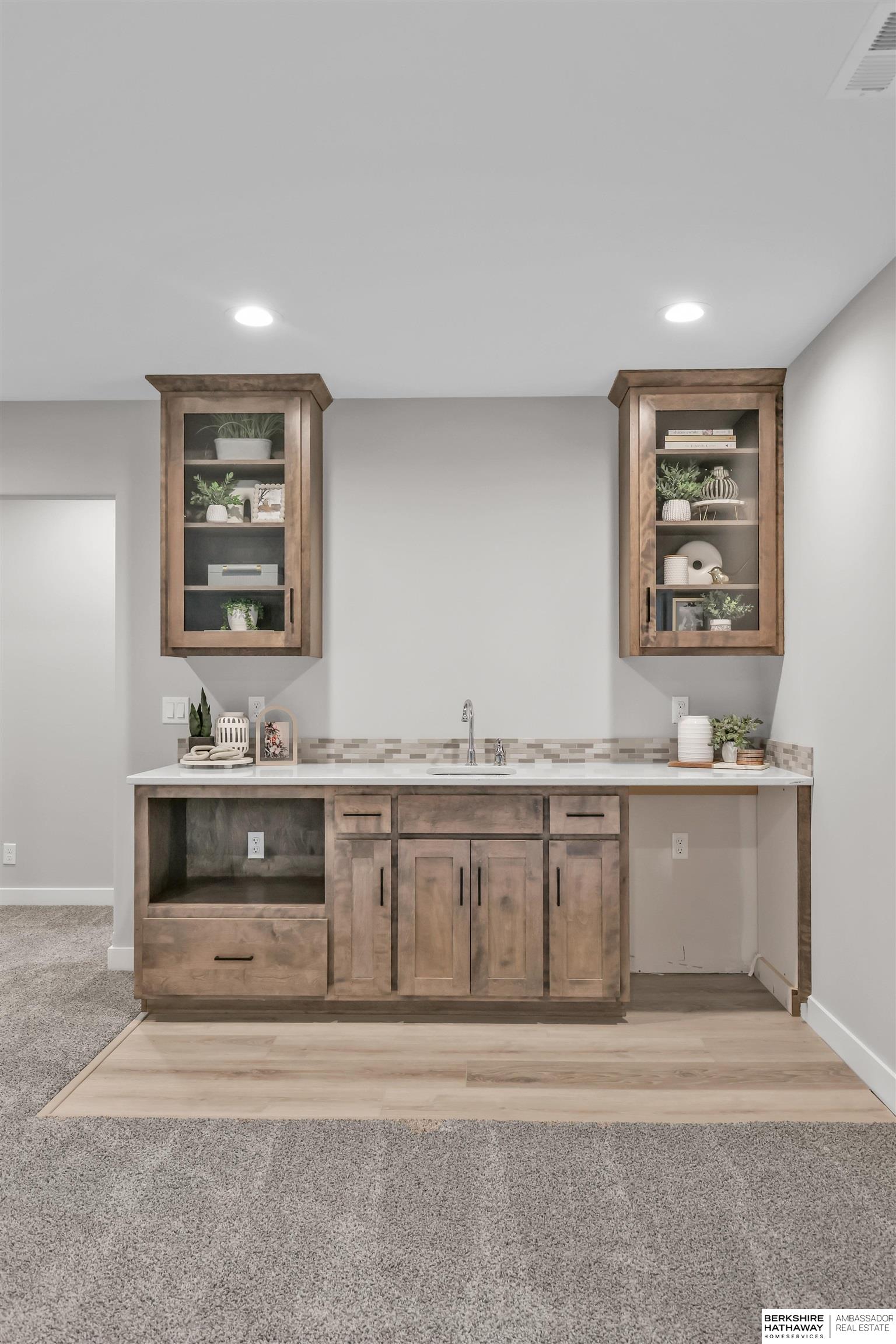 5909 N 209th Street, Elkhorn, Nebraska image 37