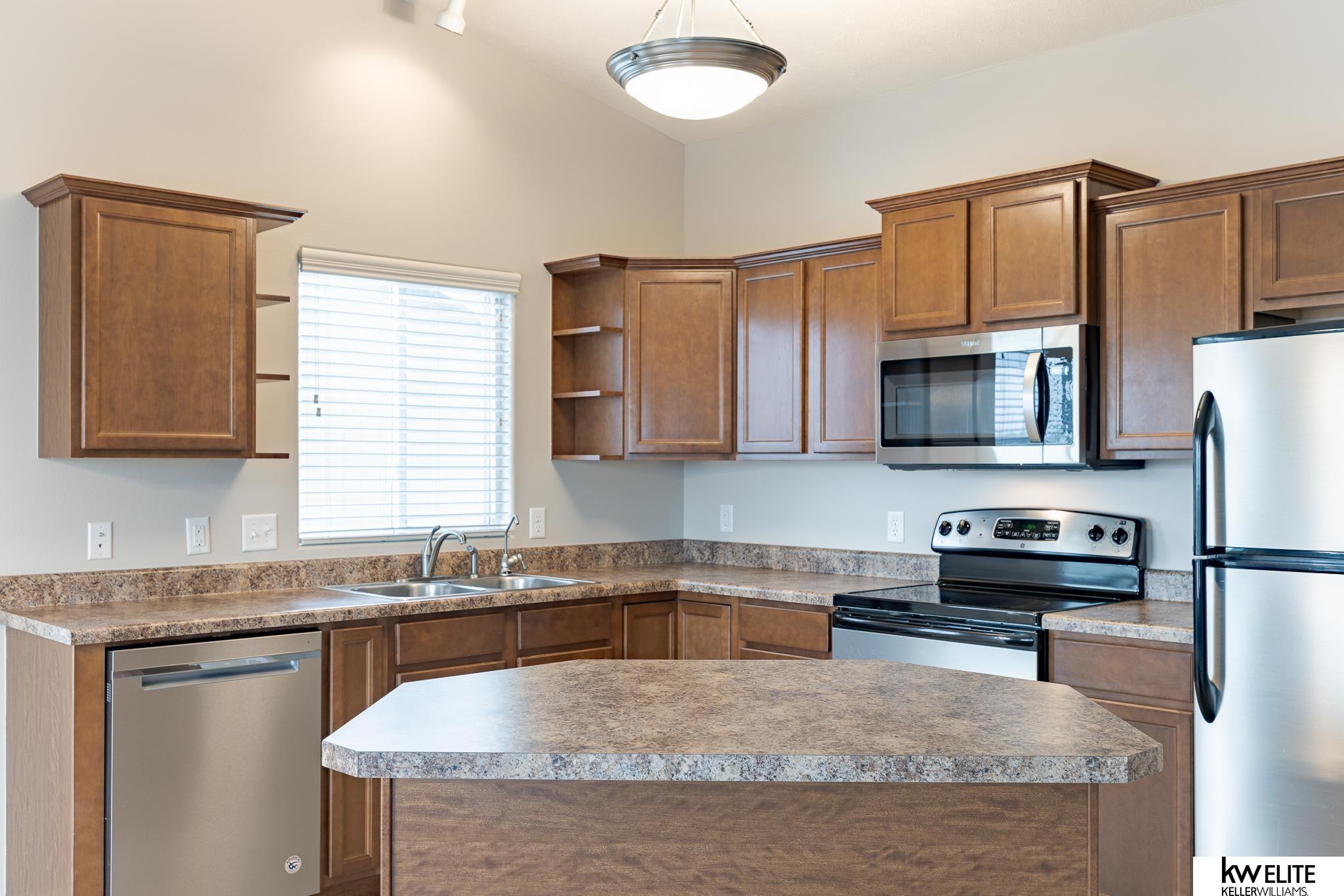 16070 Redman Avenue, Omaha, Nebraska image 11