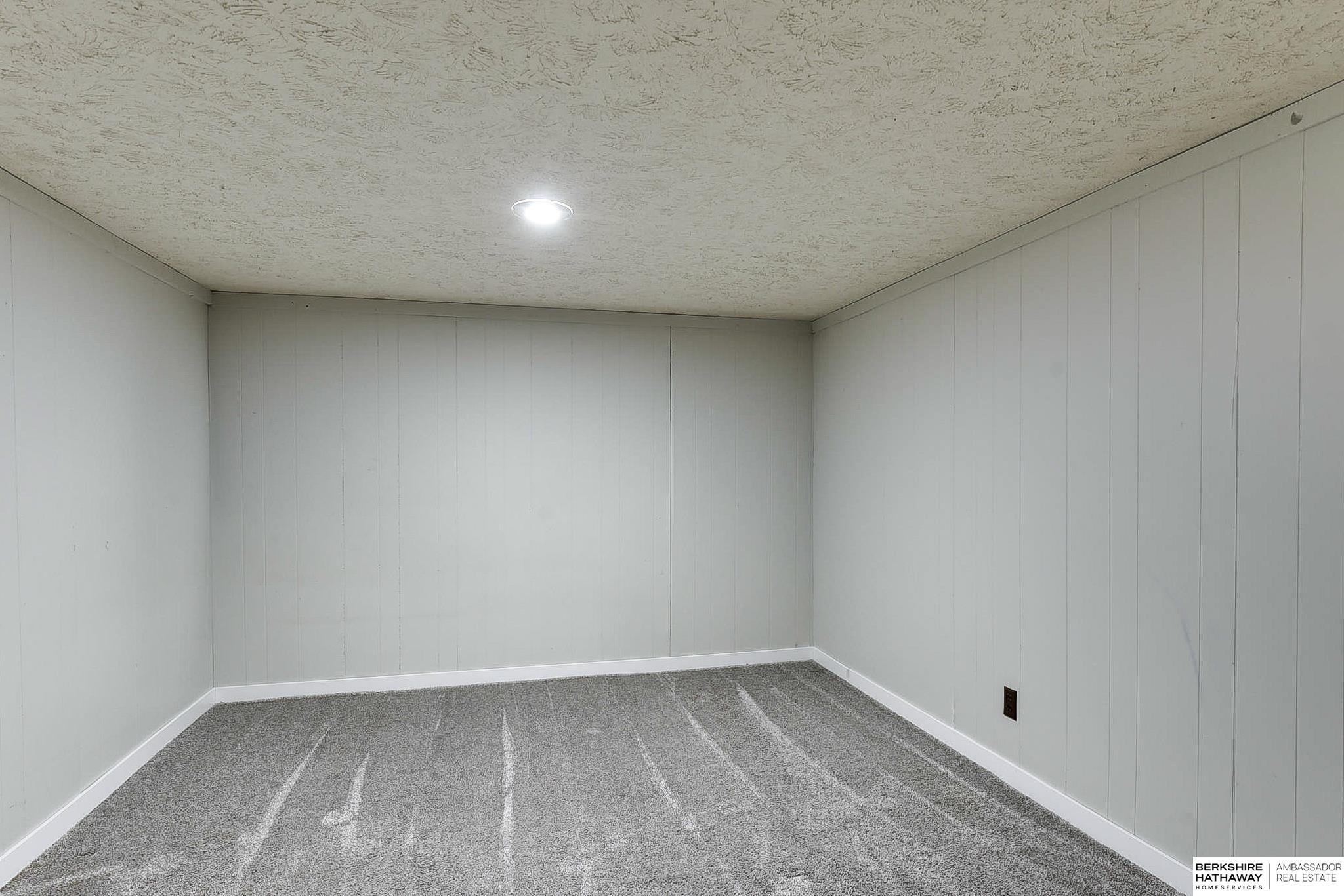 2701 N Wyoming Avenue, Fremont, Nebraska image 33