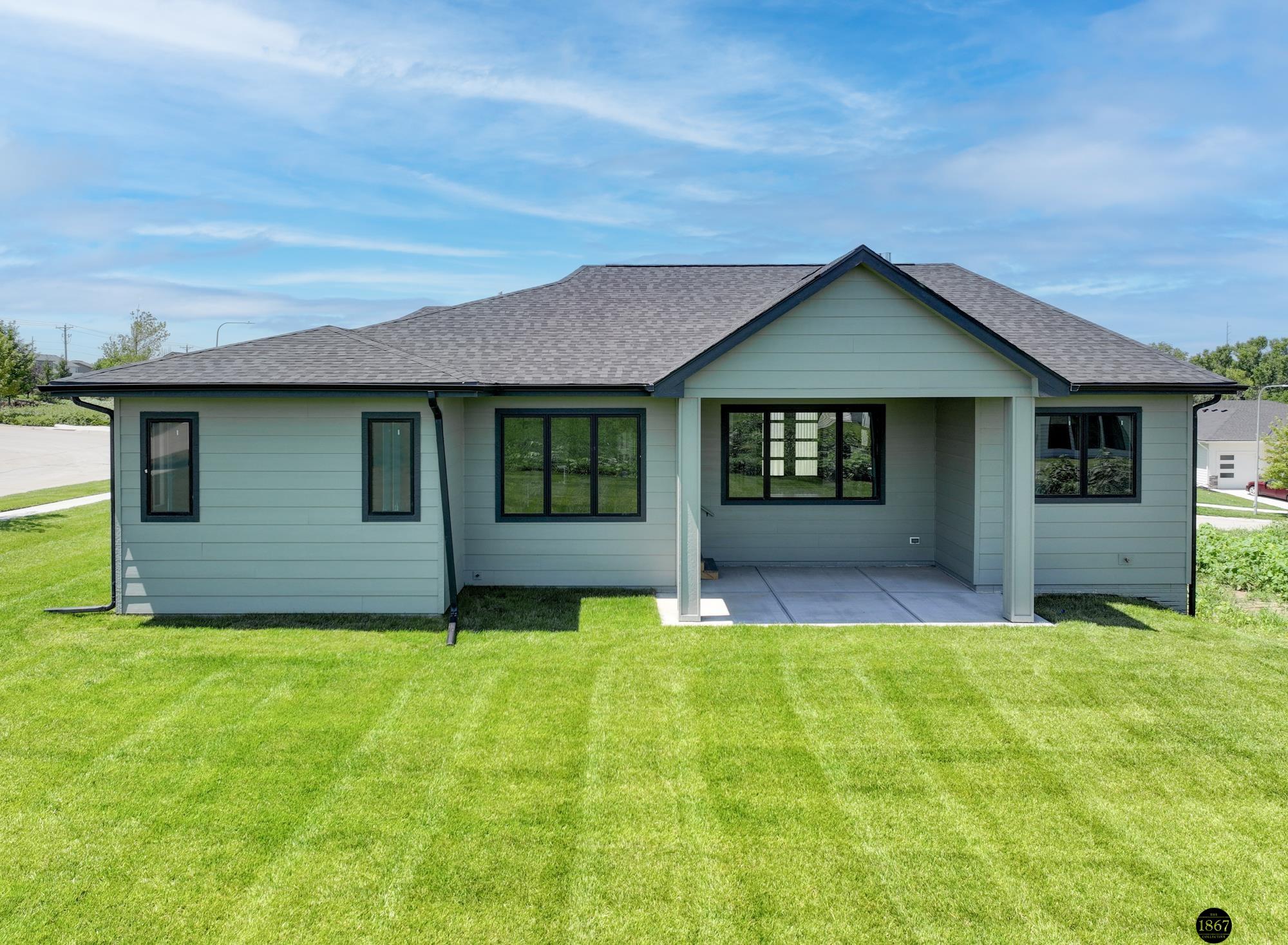 3923 S 213th