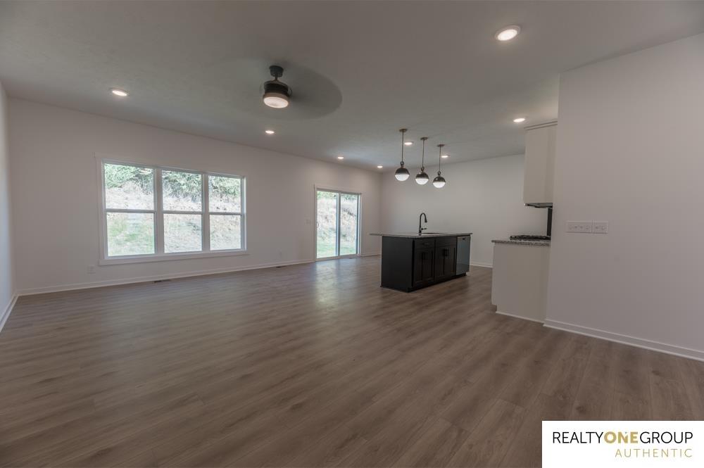 906 Southridge Drive, Louisville, Nebraska image 15