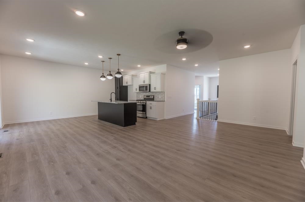 906 Southridge Drive, Louisville, Nebraska image 16