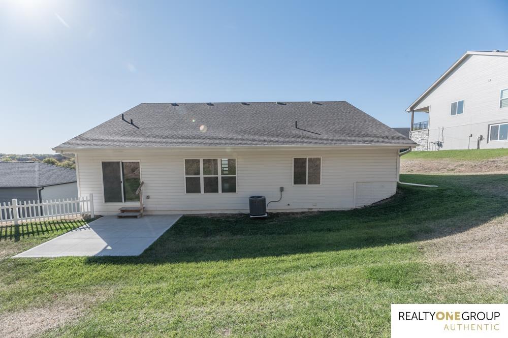 906 Southridge Drive, Louisville, Nebraska image 5