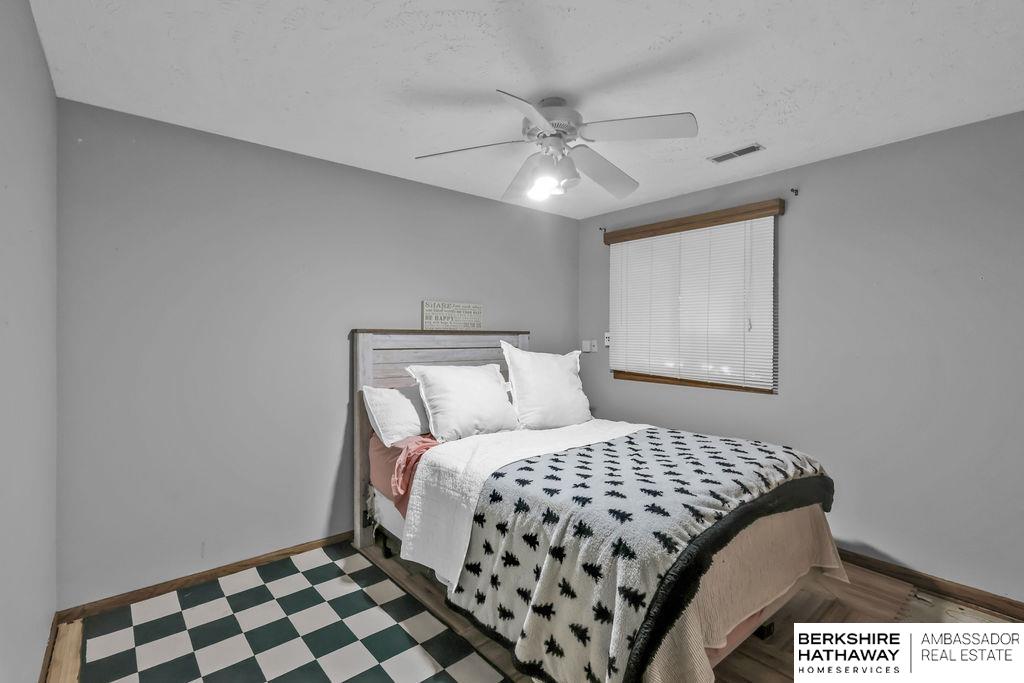 4902 Copper Creek Road, Omaha, Nebraska image 34