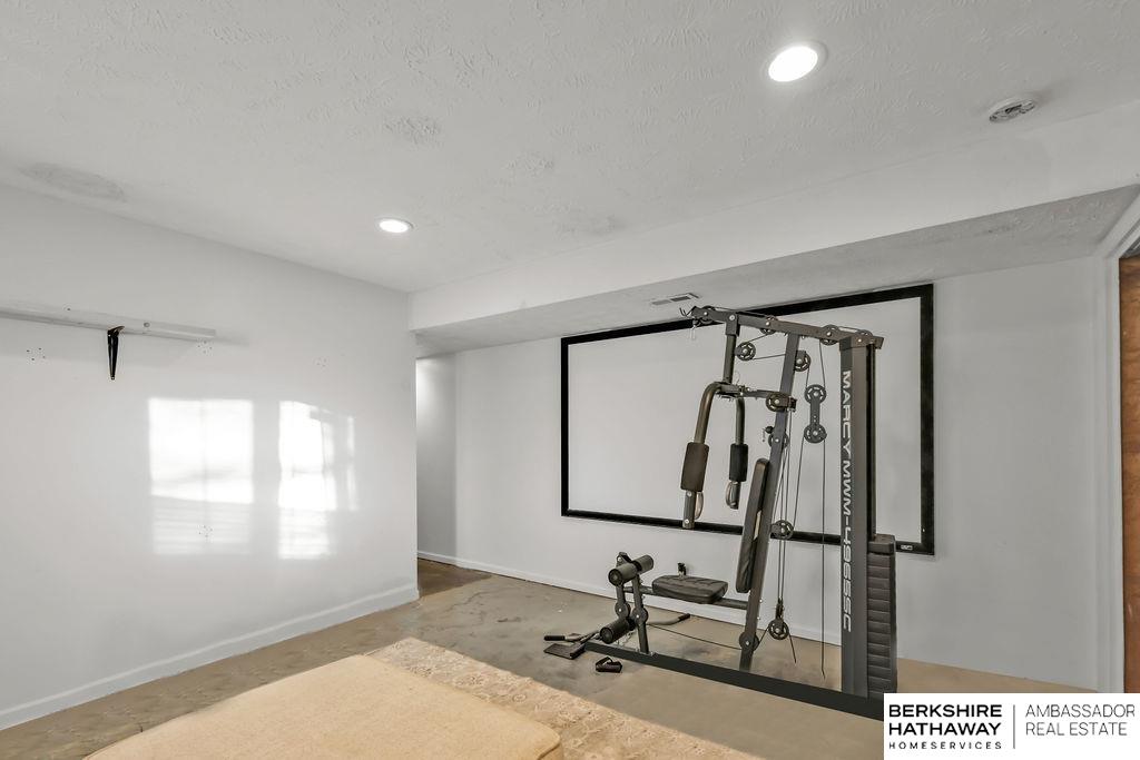 4902 Copper Creek Road, Omaha, Nebraska image 36