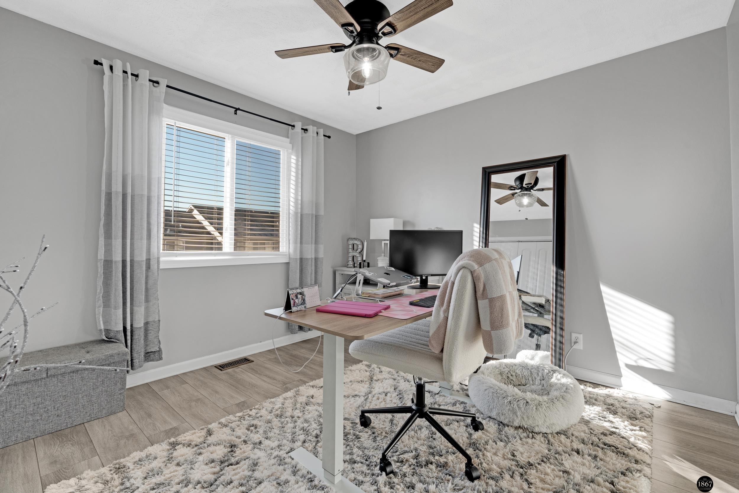 5335 W Partridge
