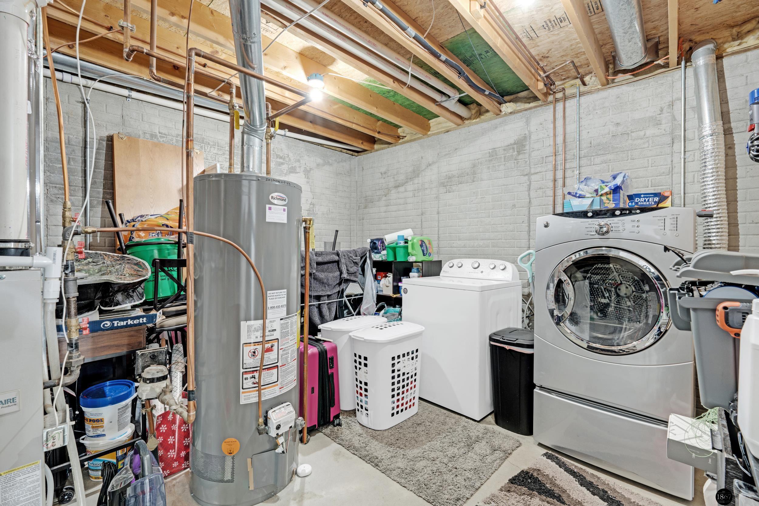 5335 W Partridge