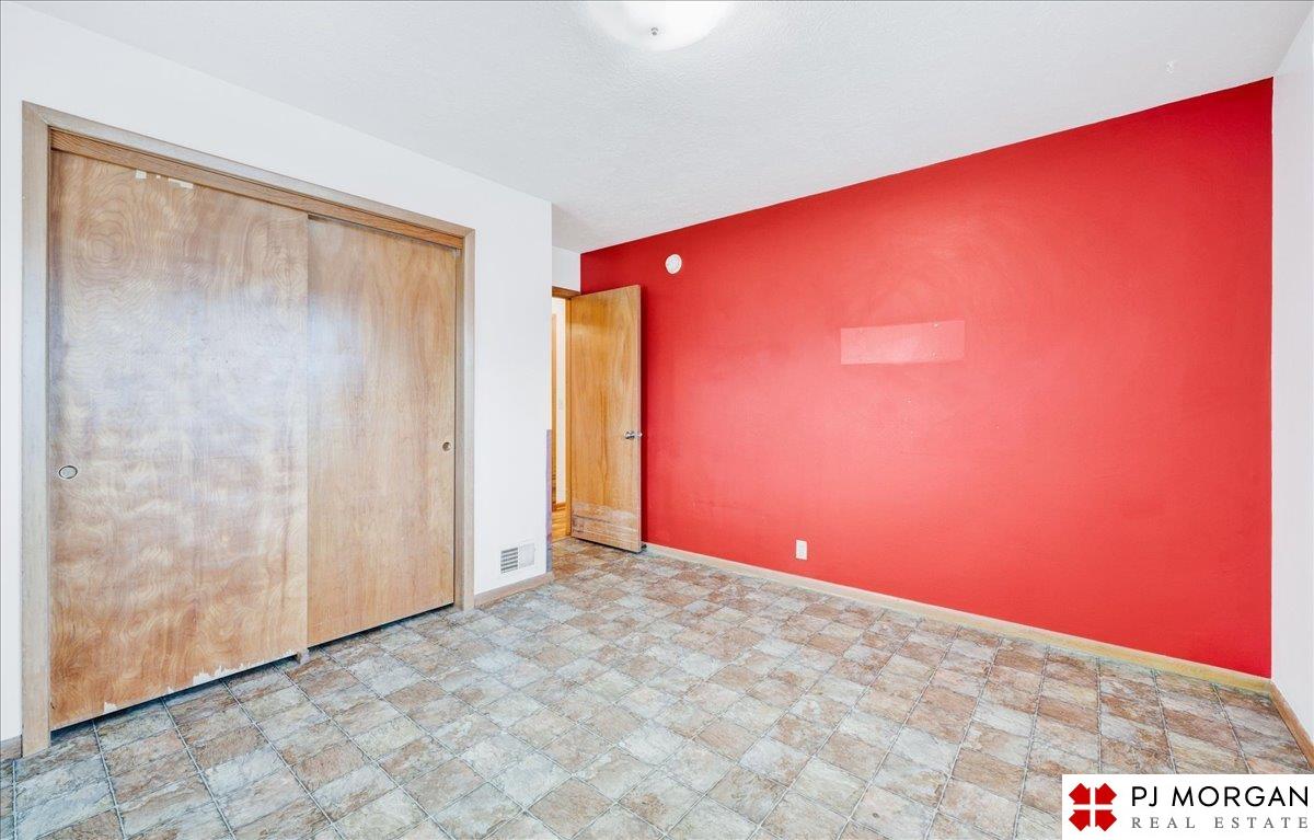 6767 Military Avenue, Omaha, Nebraska image 10