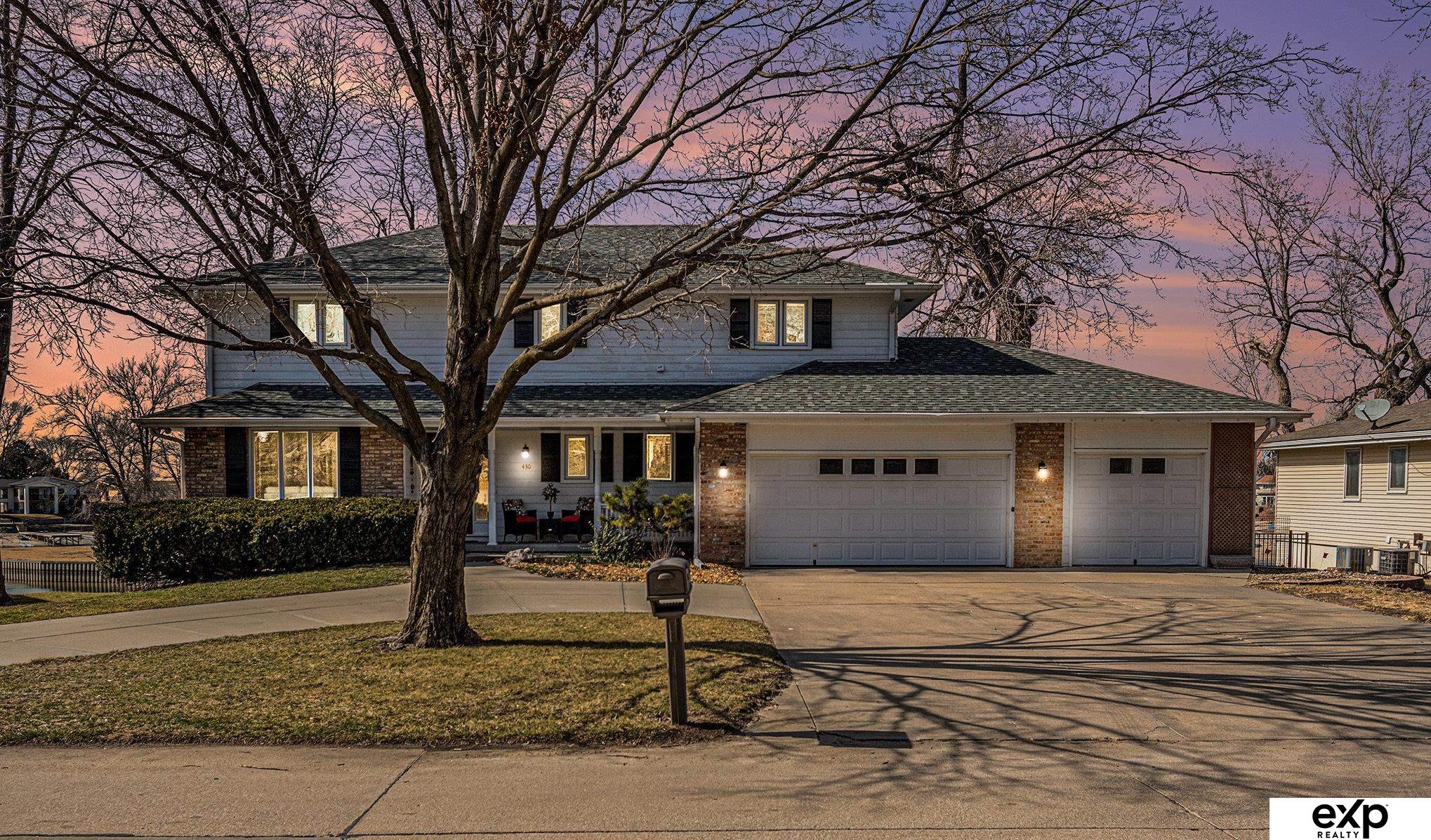 430 Shorewood Lane, Waterloo, Nebraska image 2