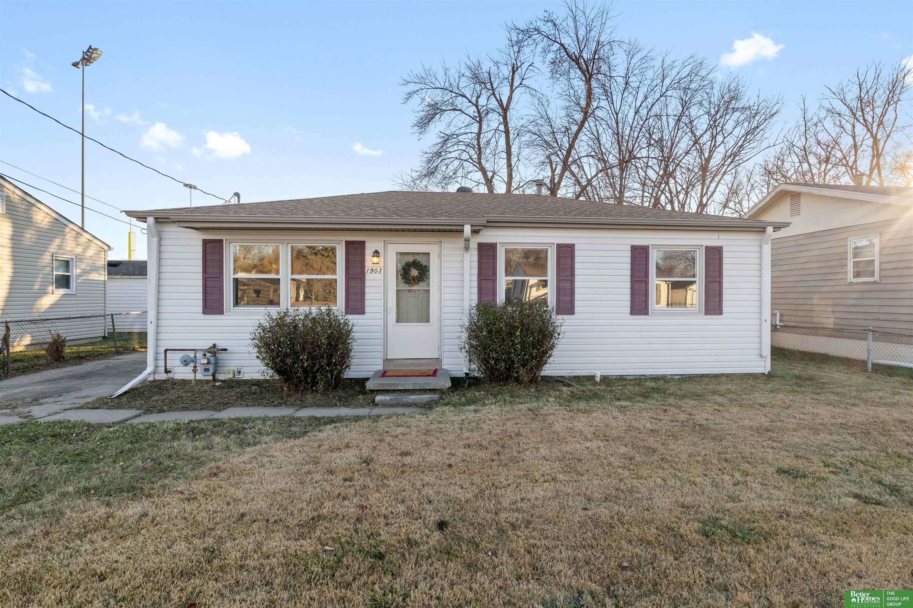 1903 Ave L Avenue, Council Bluffs, Iowa image 1