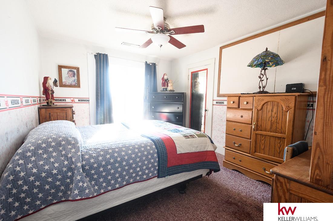 824 Olive Avenue, Hebron, Nebraska image 25