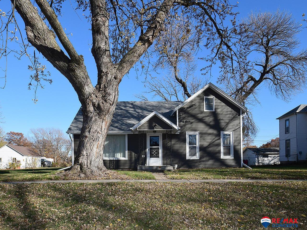 312 Maple Street, Friend, Nebraska image 1