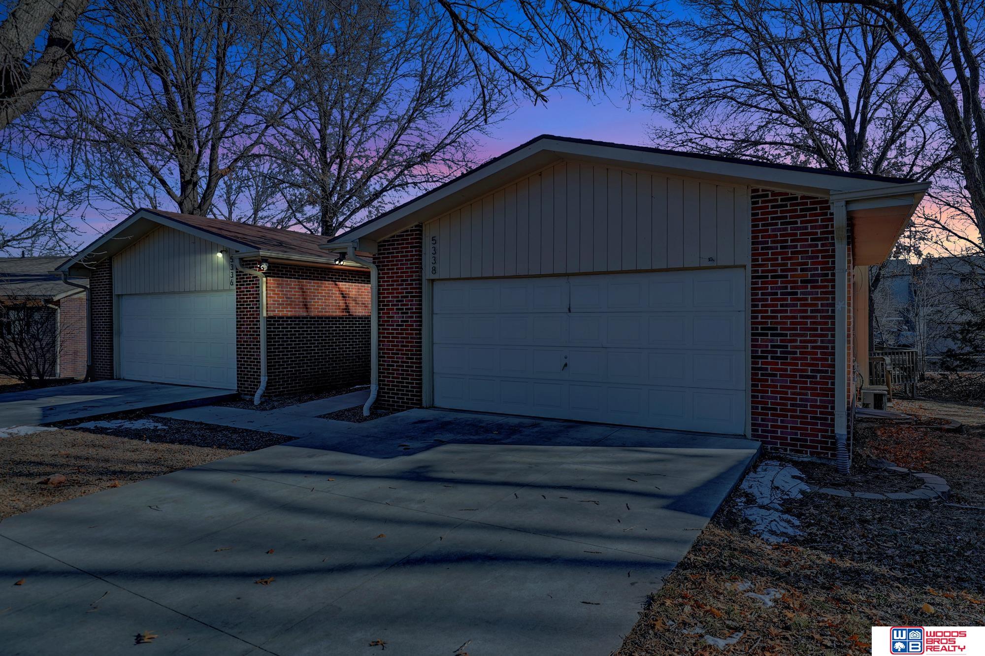 5336 Stonecliffe Drive, Lincoln