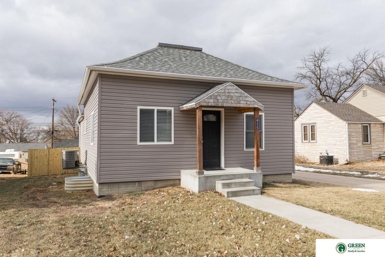 415 N East Avenue, York, Nebraska image 32