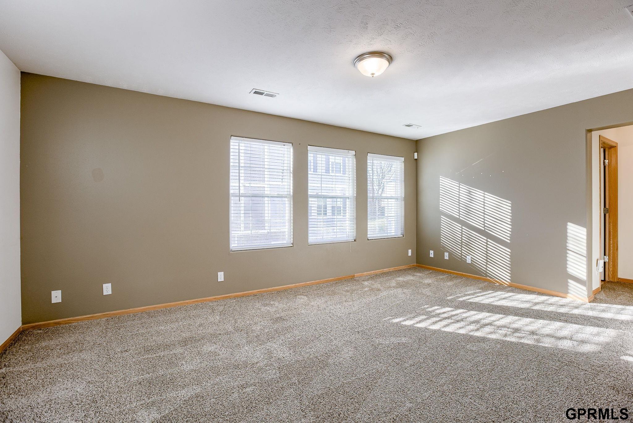 14668 Sahler Court, Omaha, Nebraska image 4