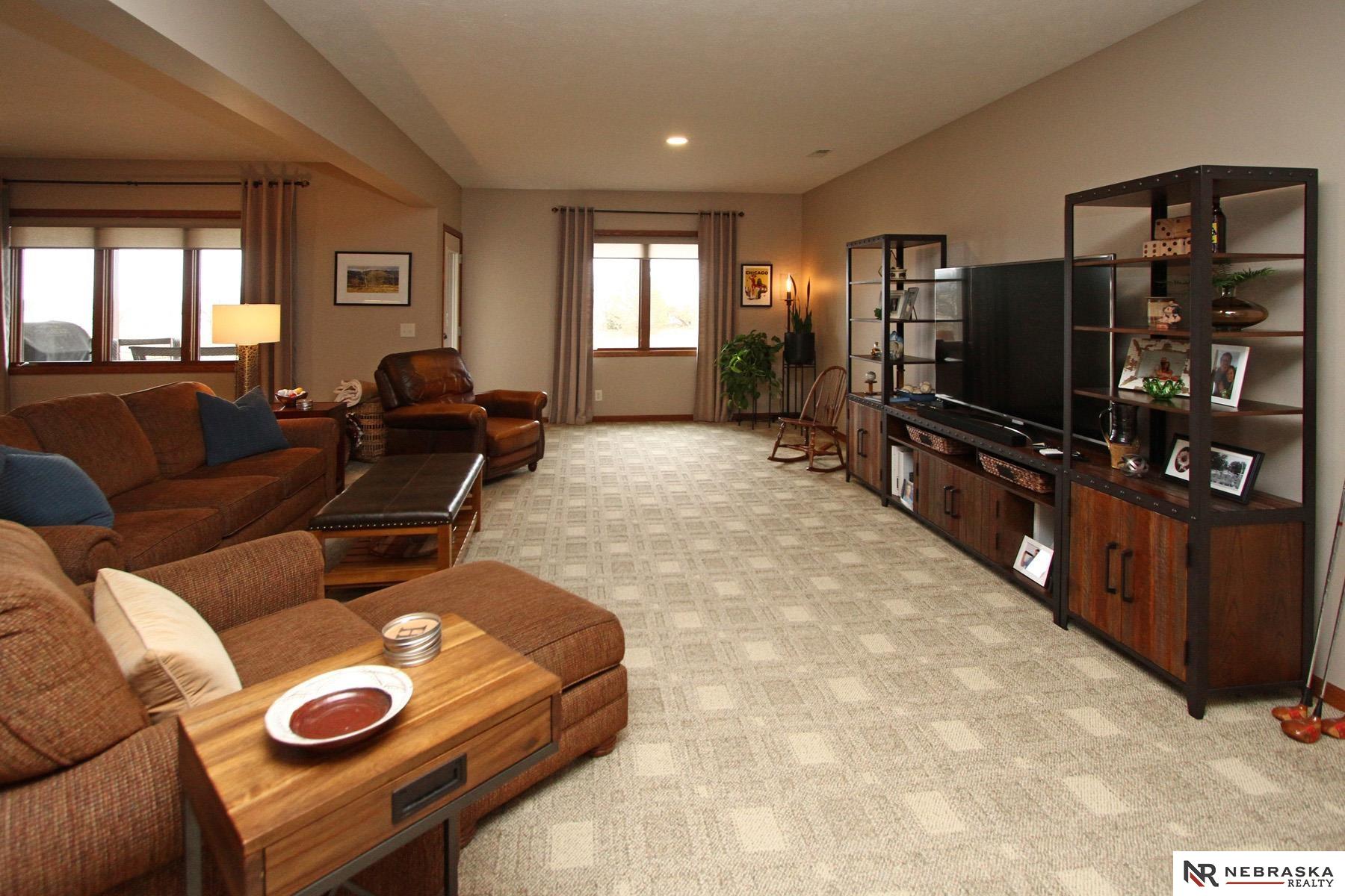 5008 Woodland Hills Drive, Eagle, Nebraska image 22