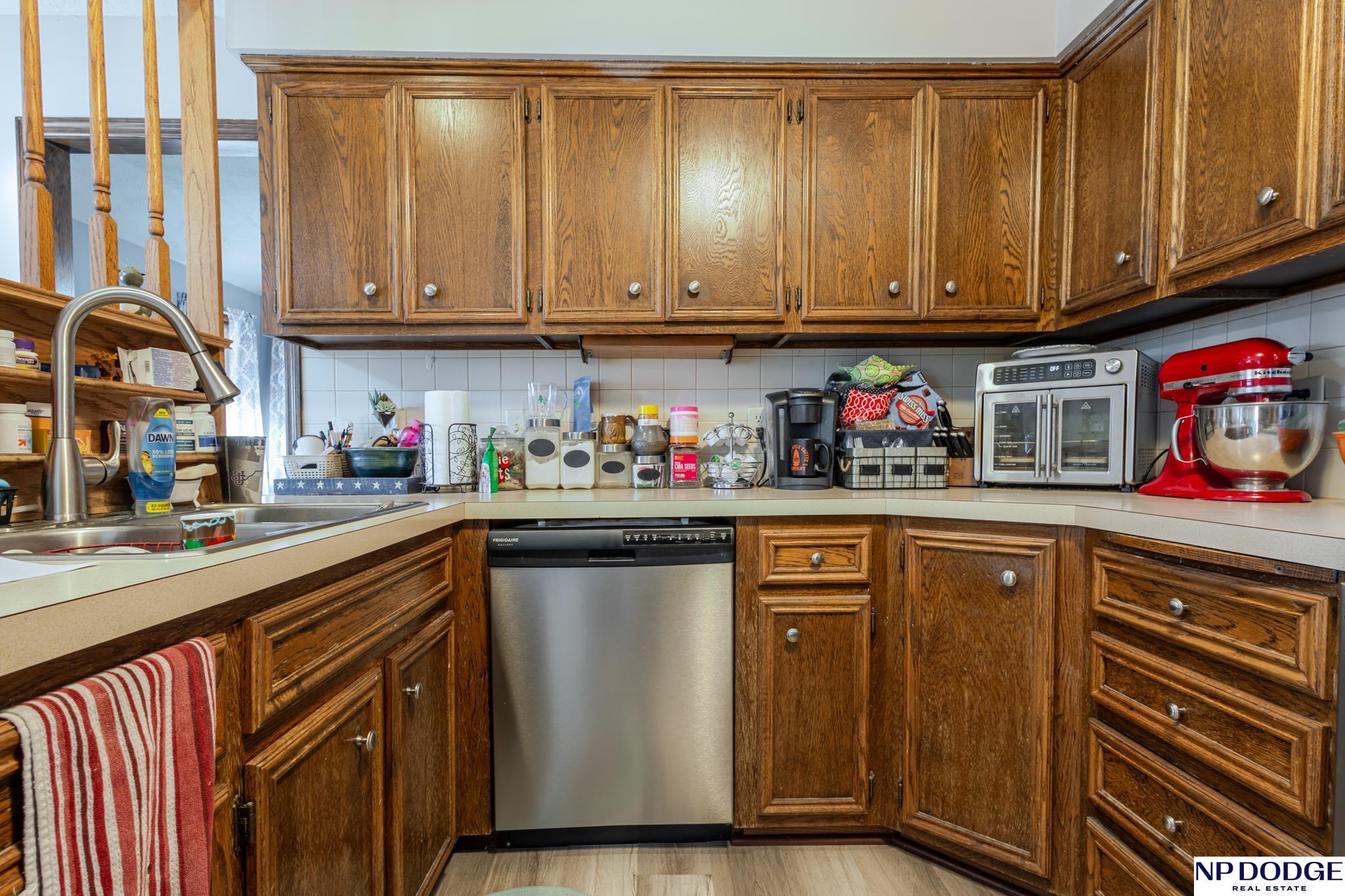 2705 Nottingham Drive, Bellevue, Nebraska image 13