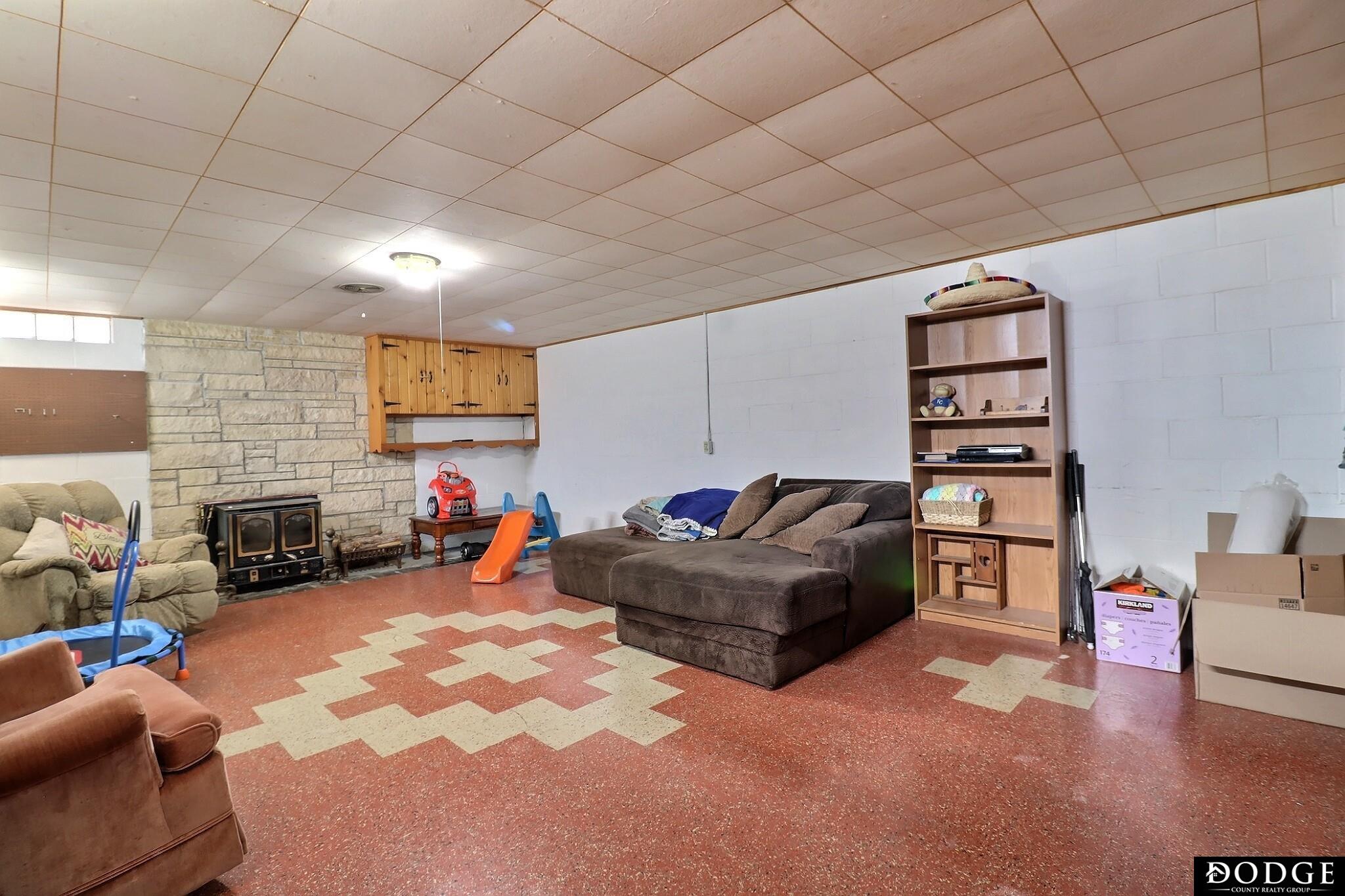 202 E Elk Street, Hooper, Nebraska image 28