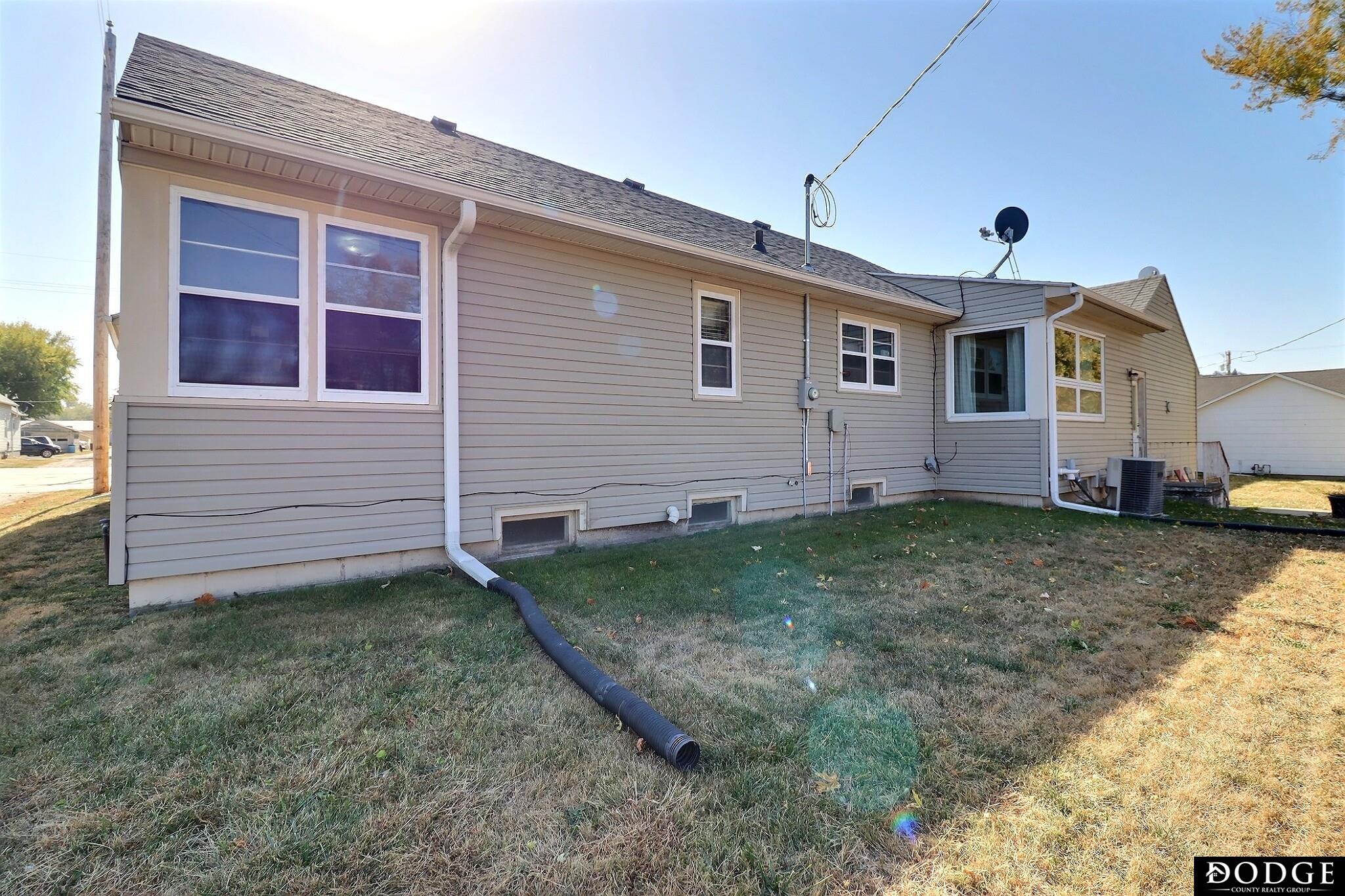 202 E Elk Street, Hooper, Nebraska image 36