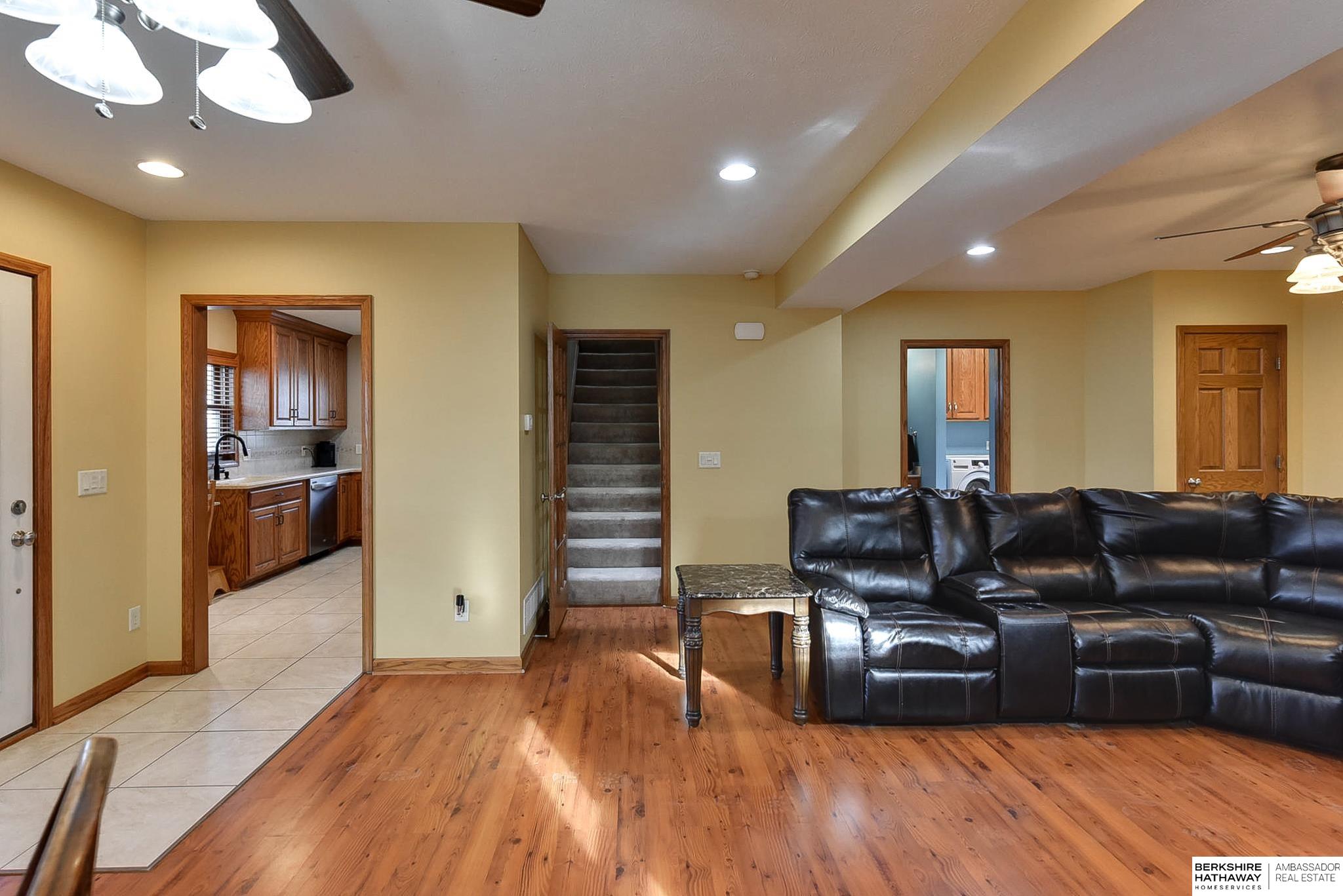410 Walnut Street, Louisville, Nebraska image 11