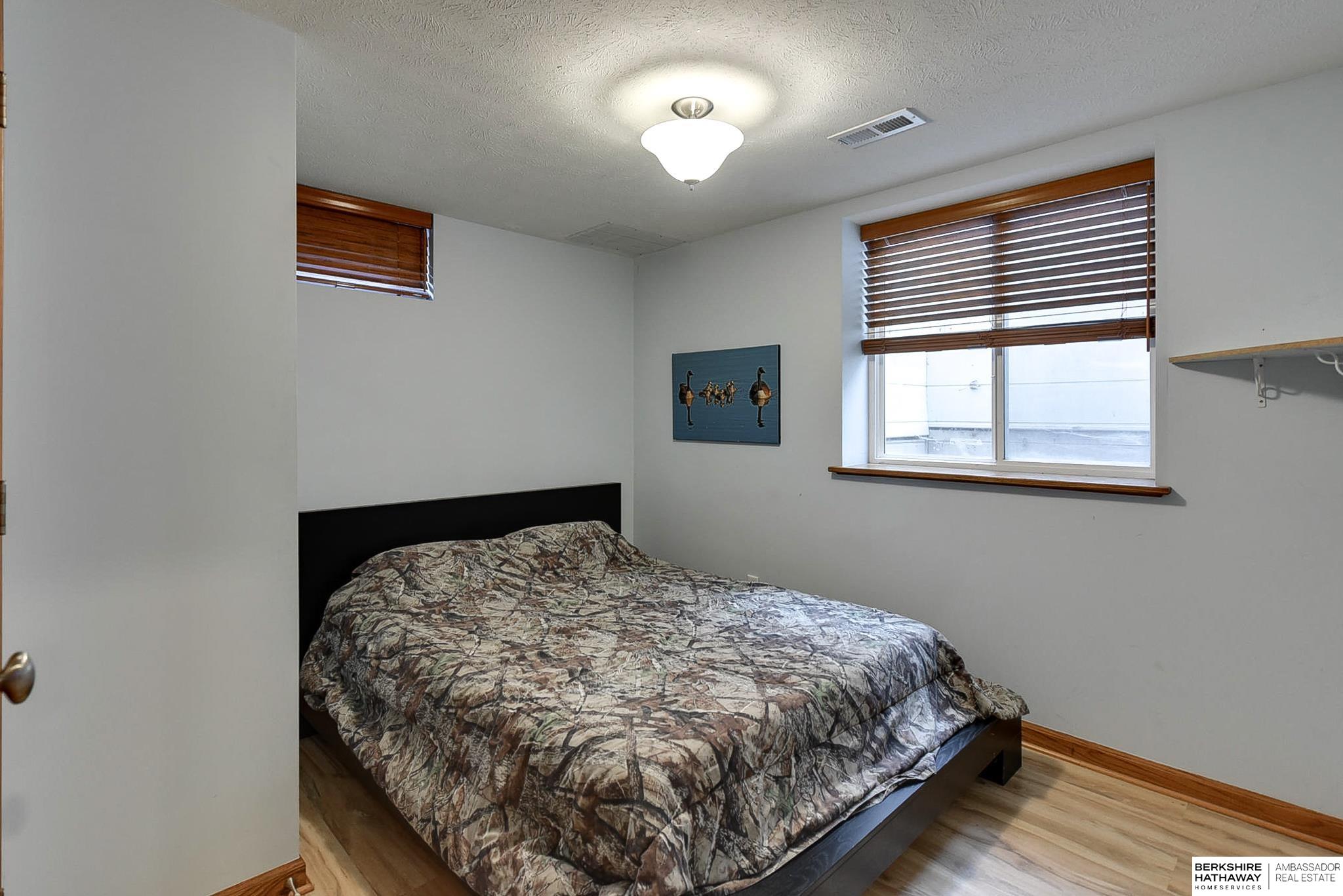 410 Walnut Street, Louisville, Nebraska image 28